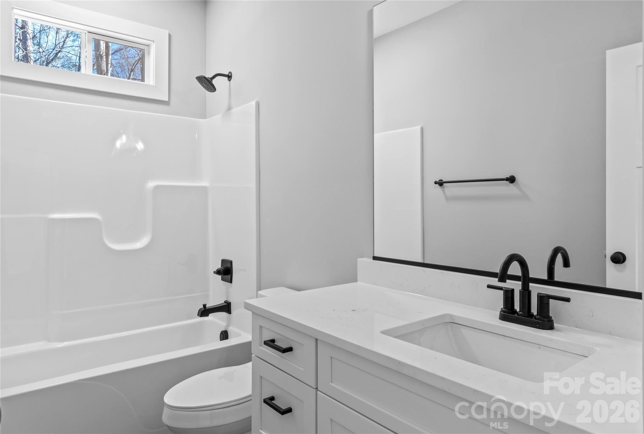 2328 Summerlin Street Property Photo 28