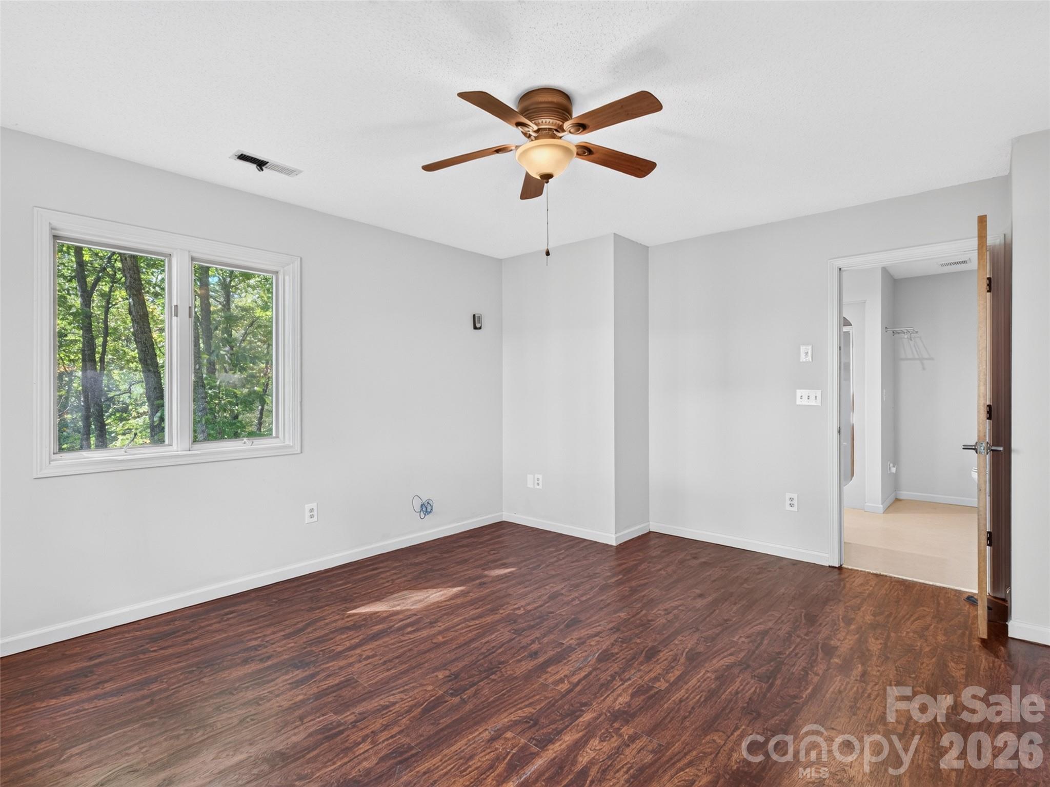 172 Clock Crest Drive Property Photo 30