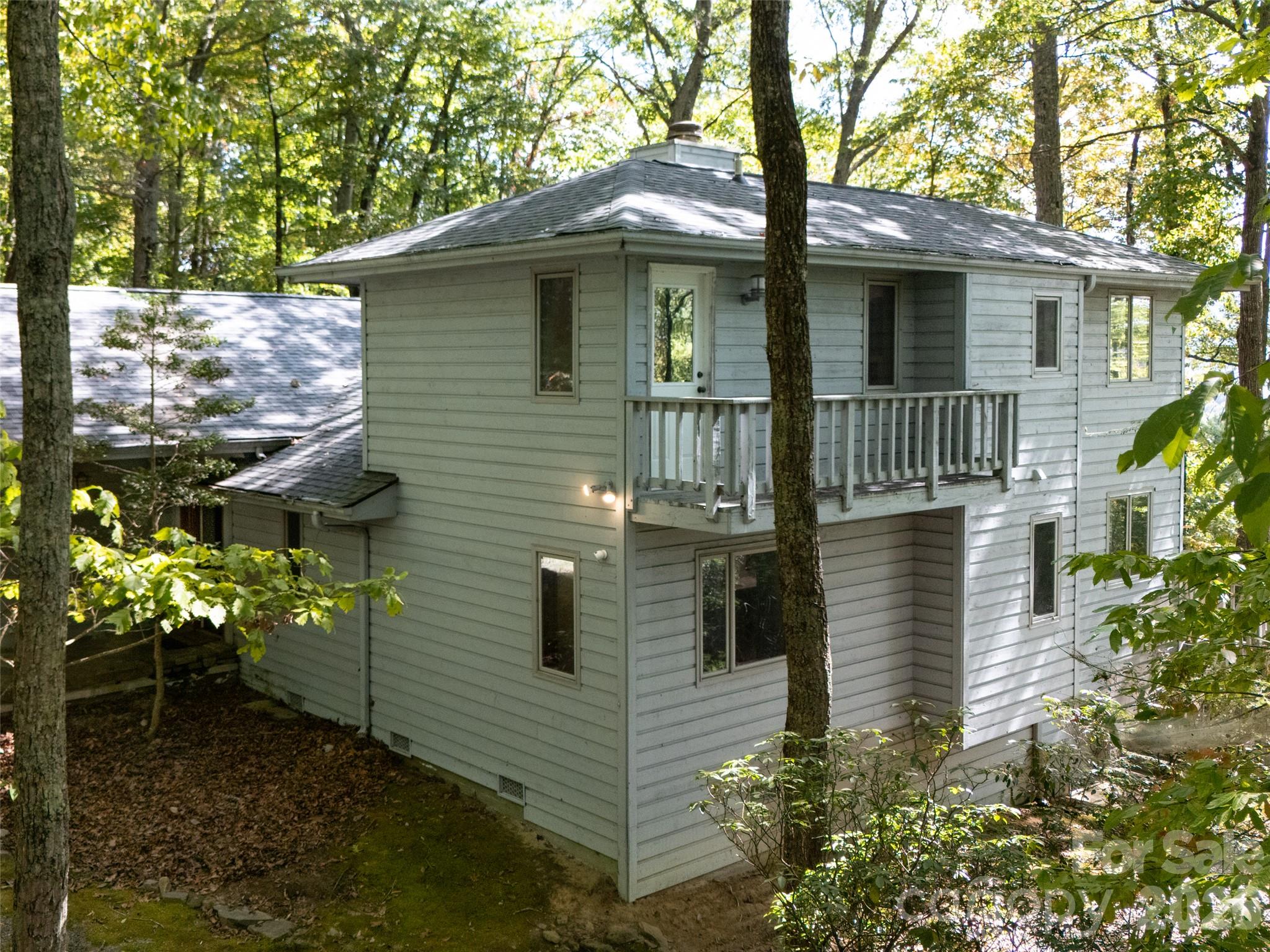 172 Clock Crest Drive Property Photo 40