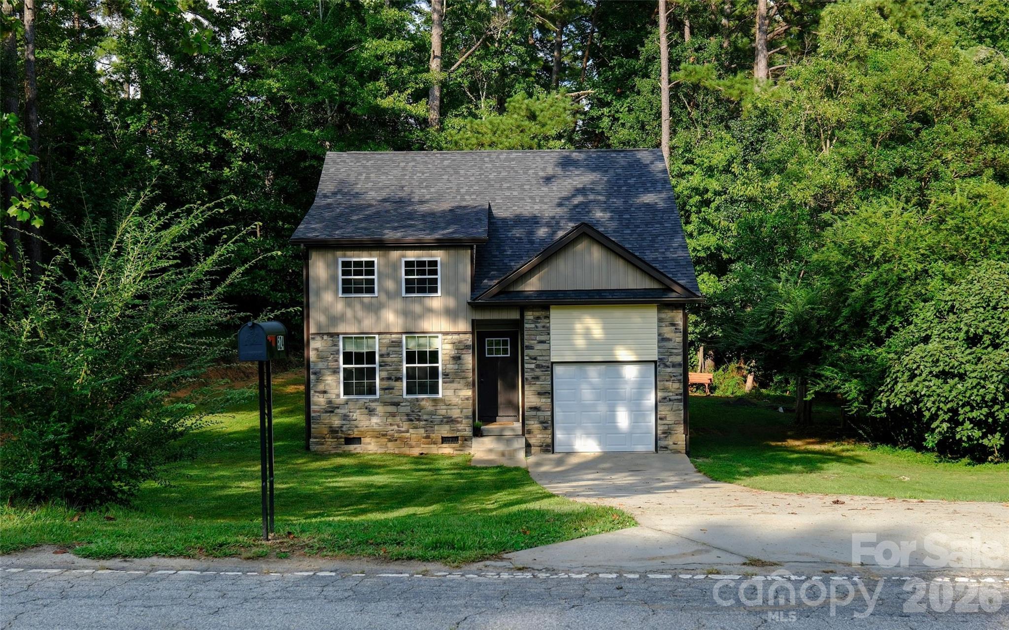 524 Asbury Drive Property Photo 1
