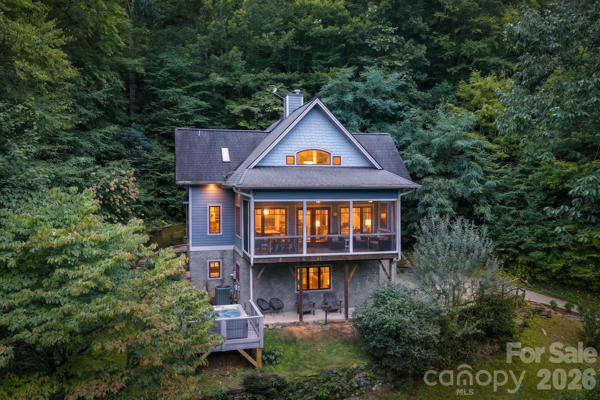 18 Wood Haven Lane Property Photo 1
