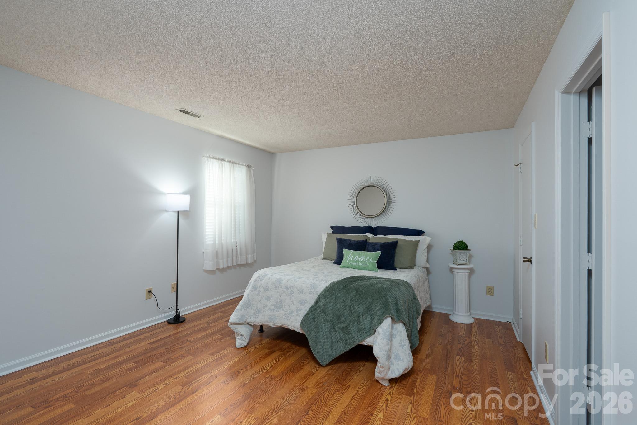 5805 Woodrock Court Property Photo 15