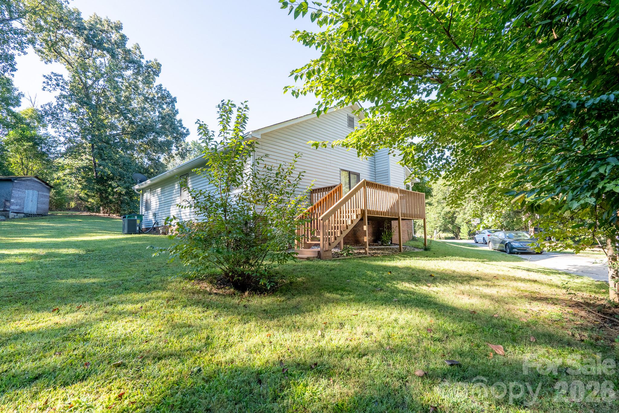 5805 Woodrock Court Property Photo 24