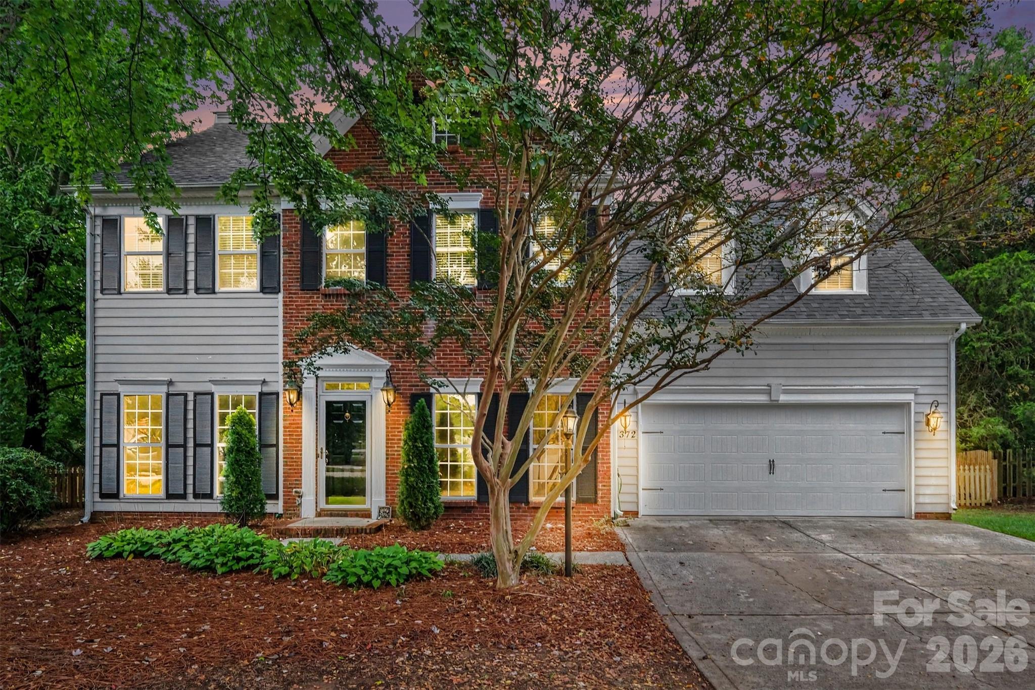1372 Yorkshire Place Property Photo 1