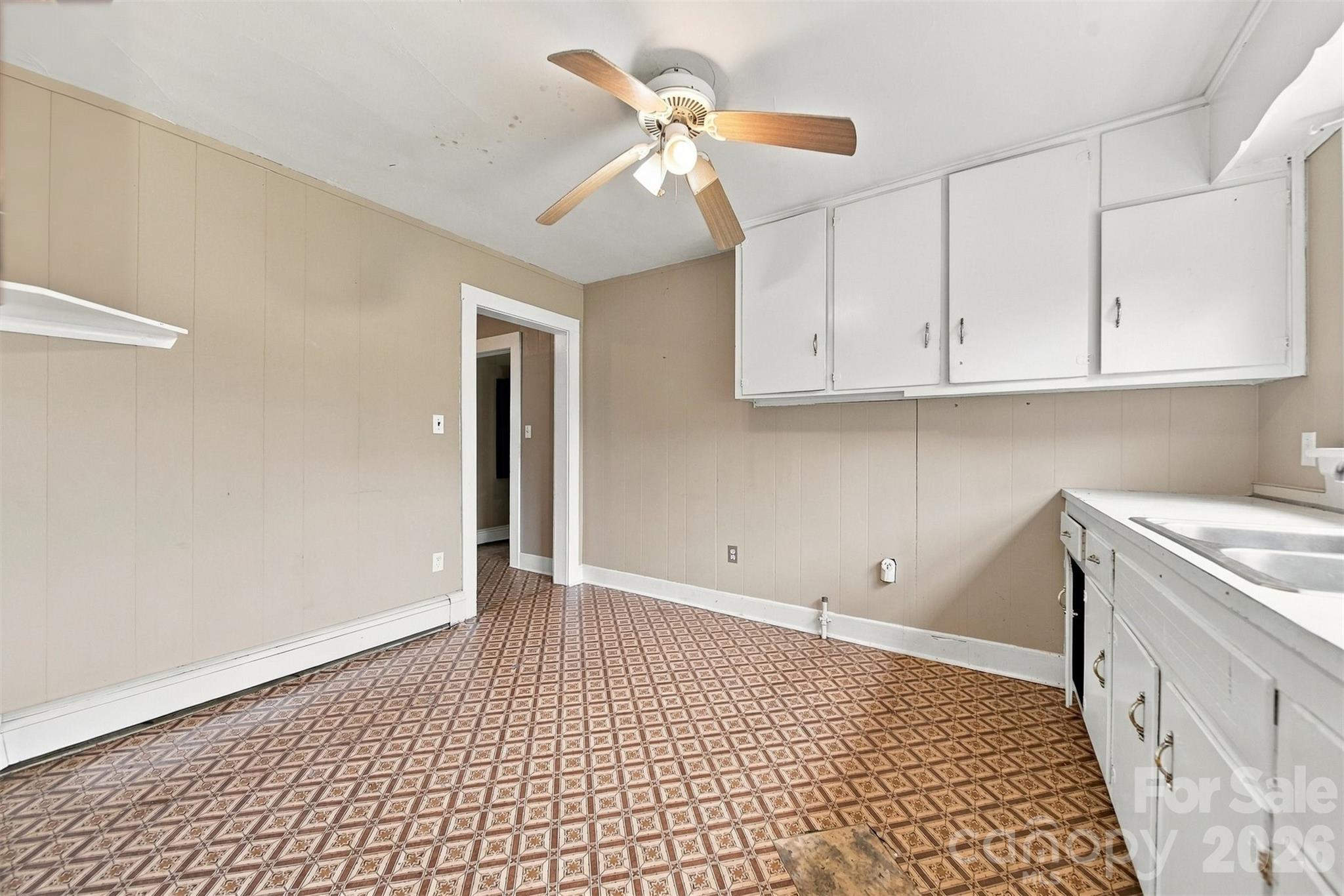98 Duke Street Property Photo 17