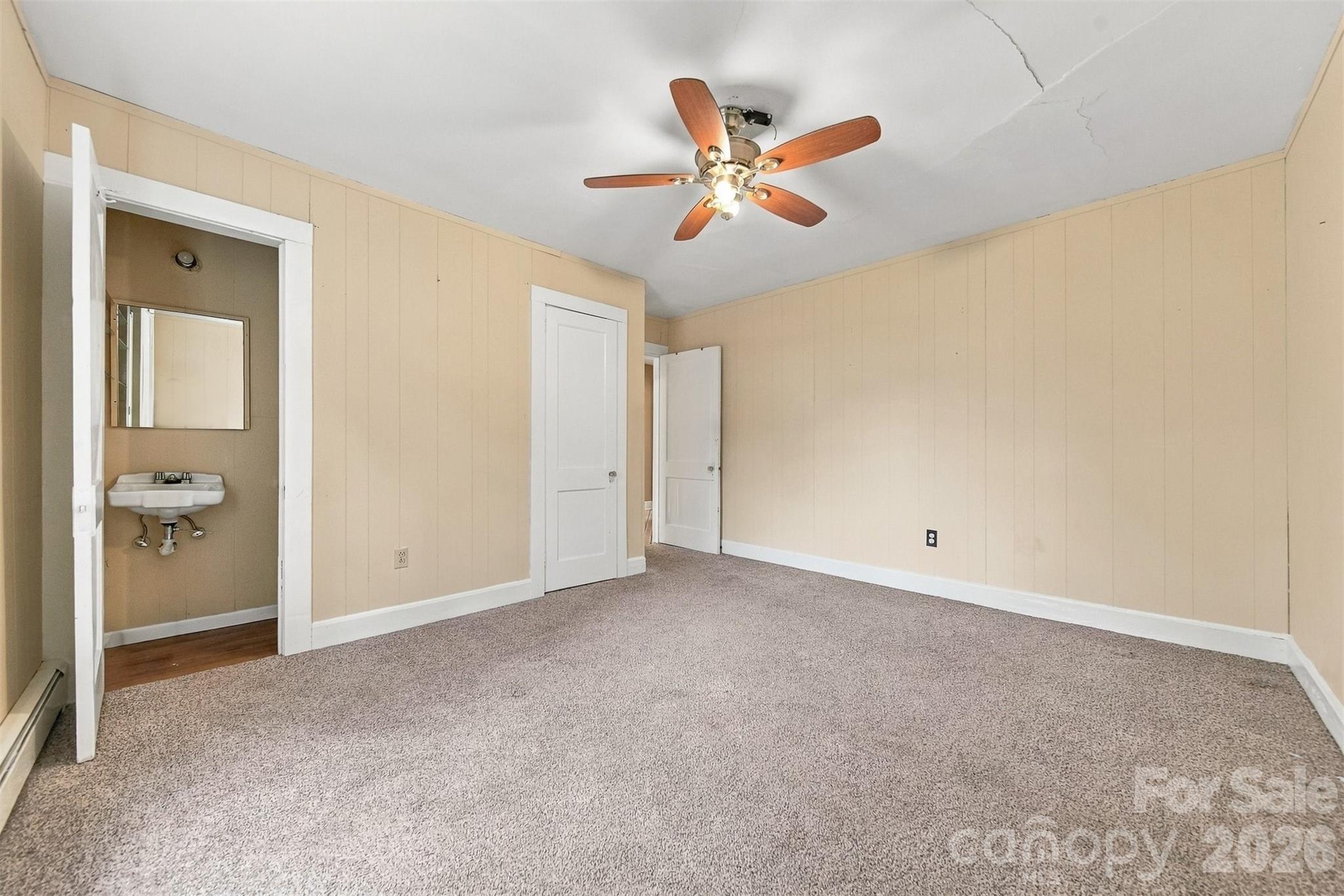 98 Duke Street Property Photo 21