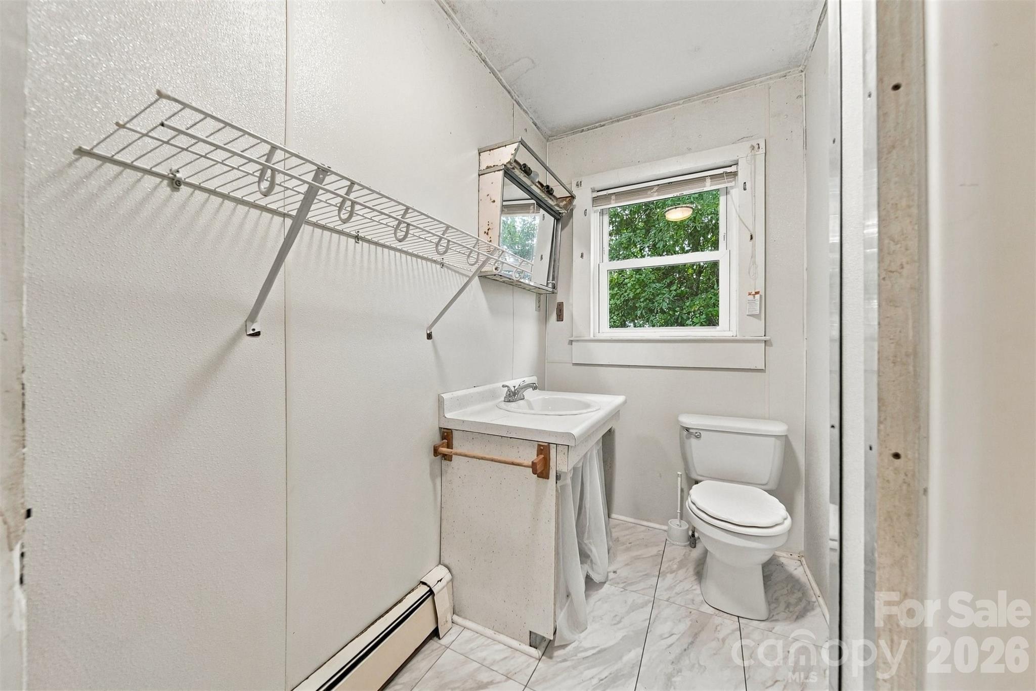 98 Duke Street Property Photo 30