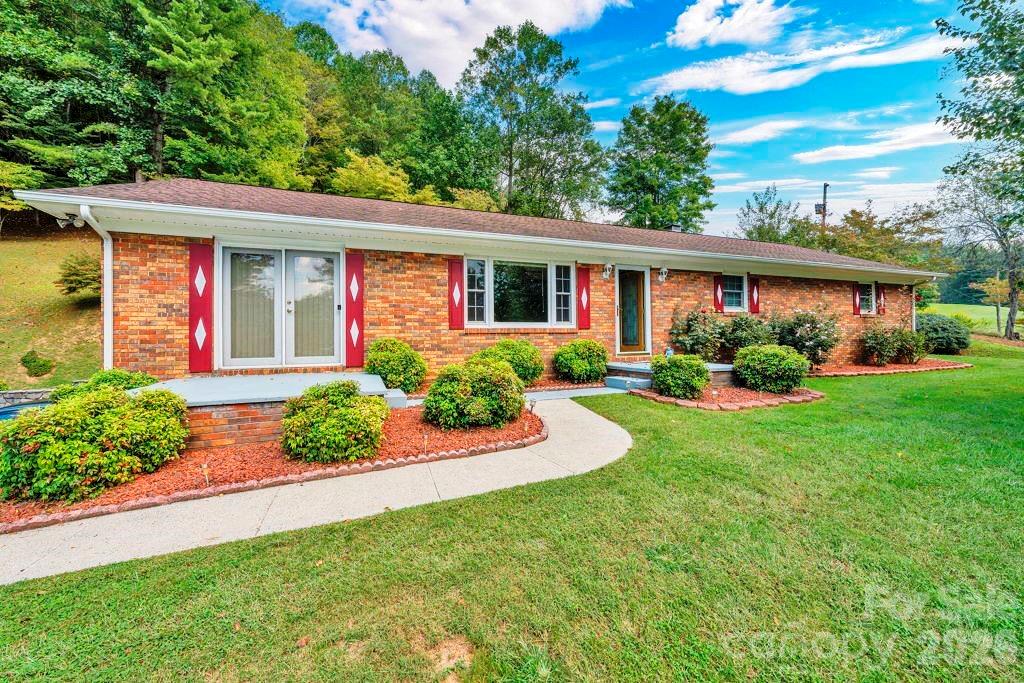 6762 Us Highway 421 Highway Property Photo 1