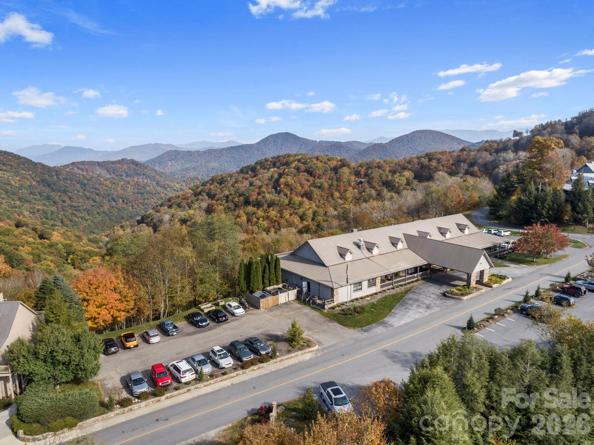 74 Goldenleaf Road Property Photo 16