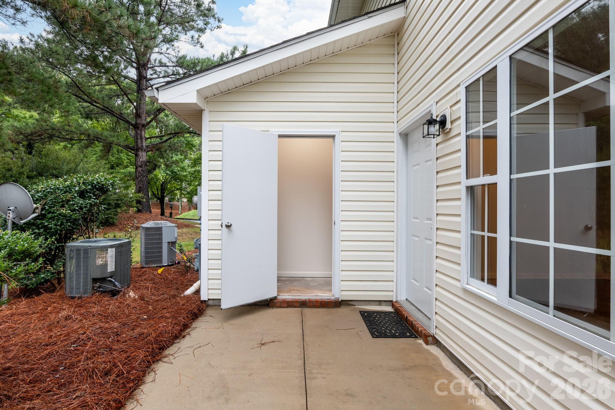 4210 Melrose Club Drive Property Photo 26