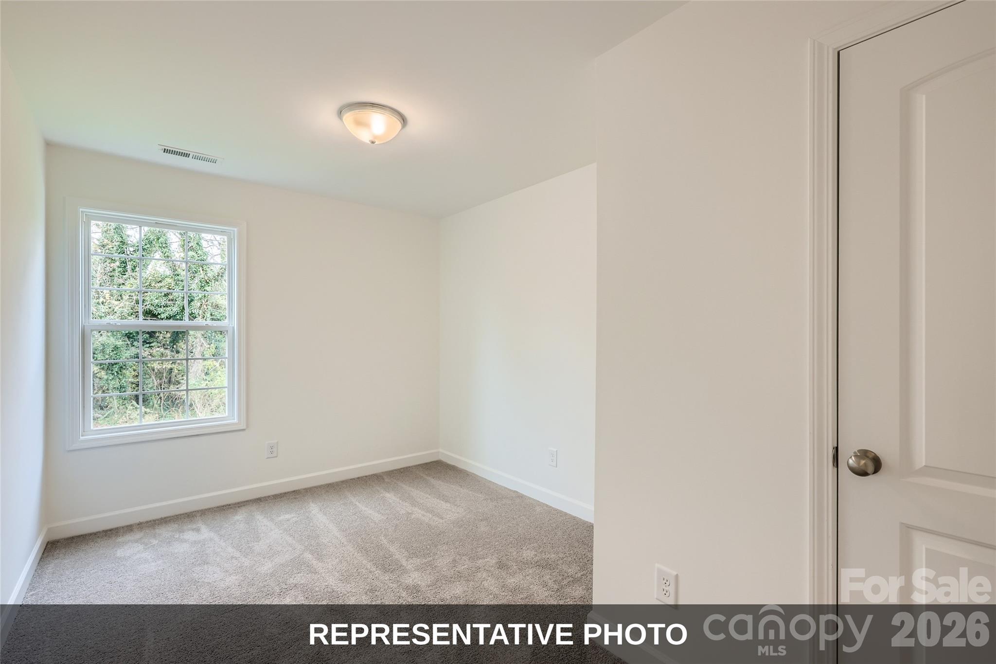 Lot 2 6th Street Property Photo 4