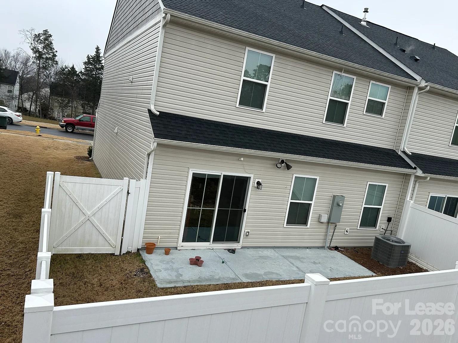 4428682 Property Photo 2