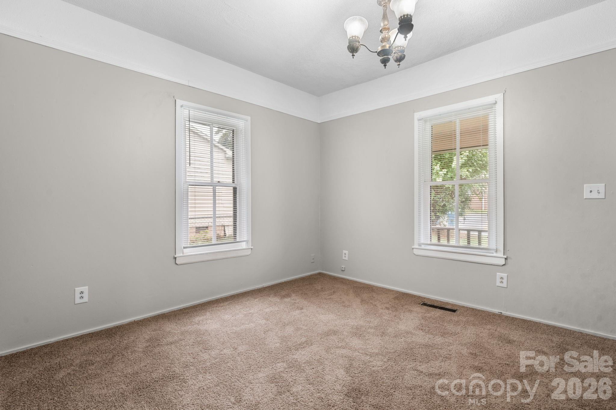 1847 2nd Avenue Property Photo 10