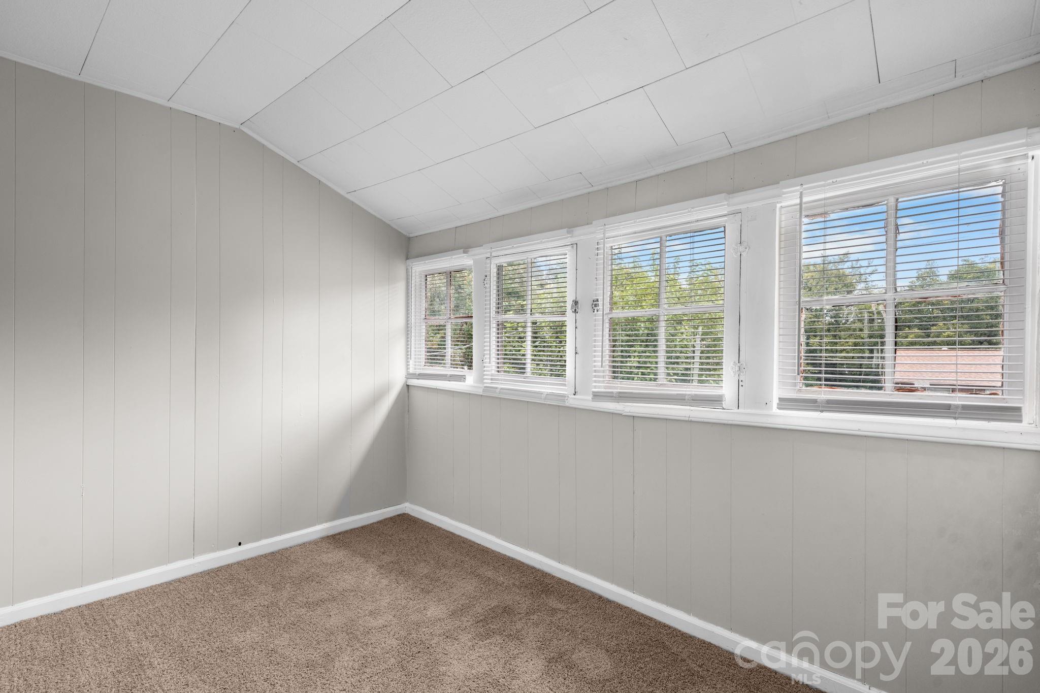 1847 2nd Avenue Property Photo 23