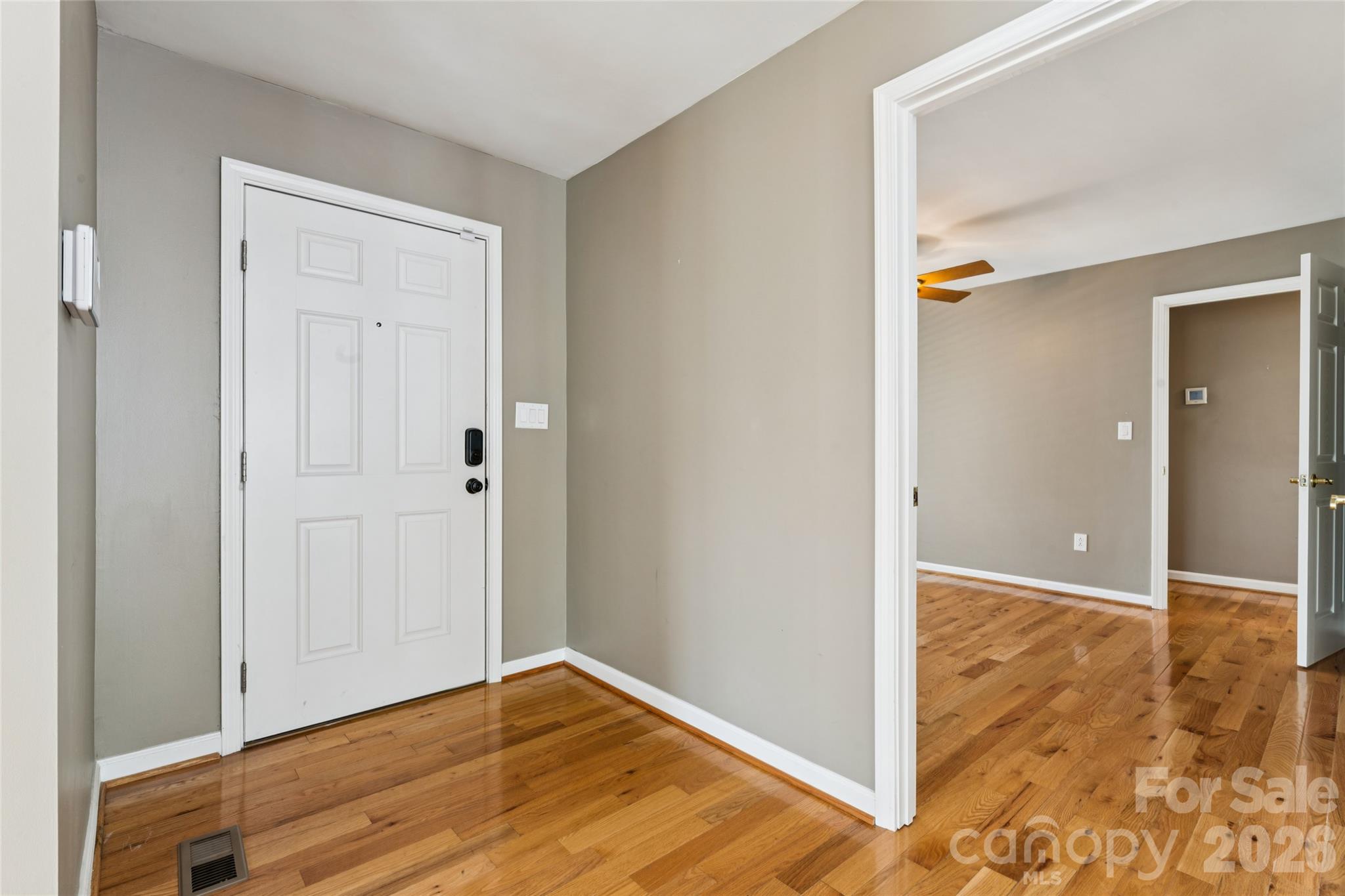 7 Indian Trail Road Property Photo 3