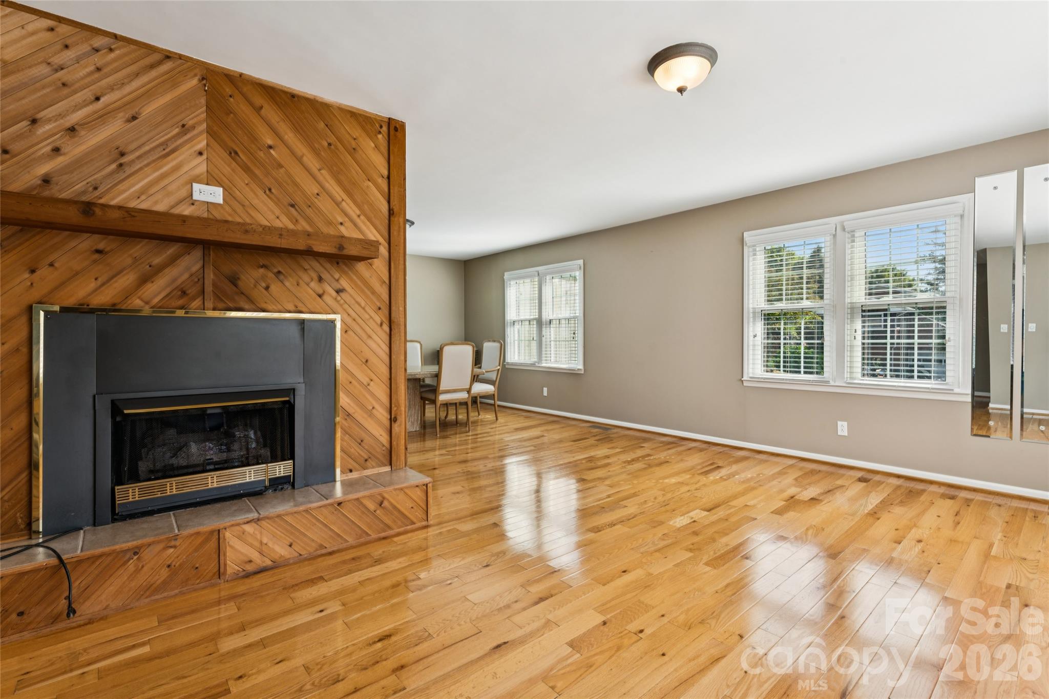 7 Indian Trail Road Property Photo 5