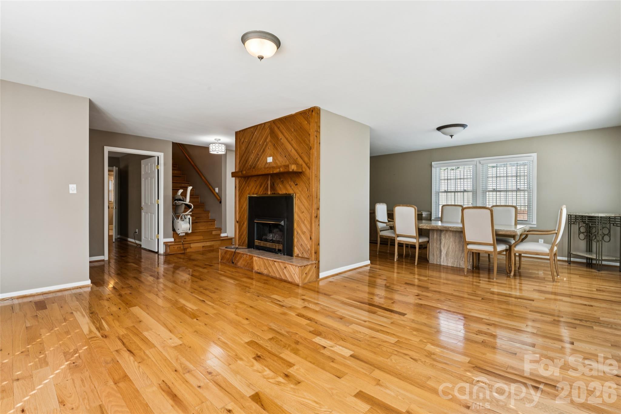 7 Indian Trail Road Property Photo 6
