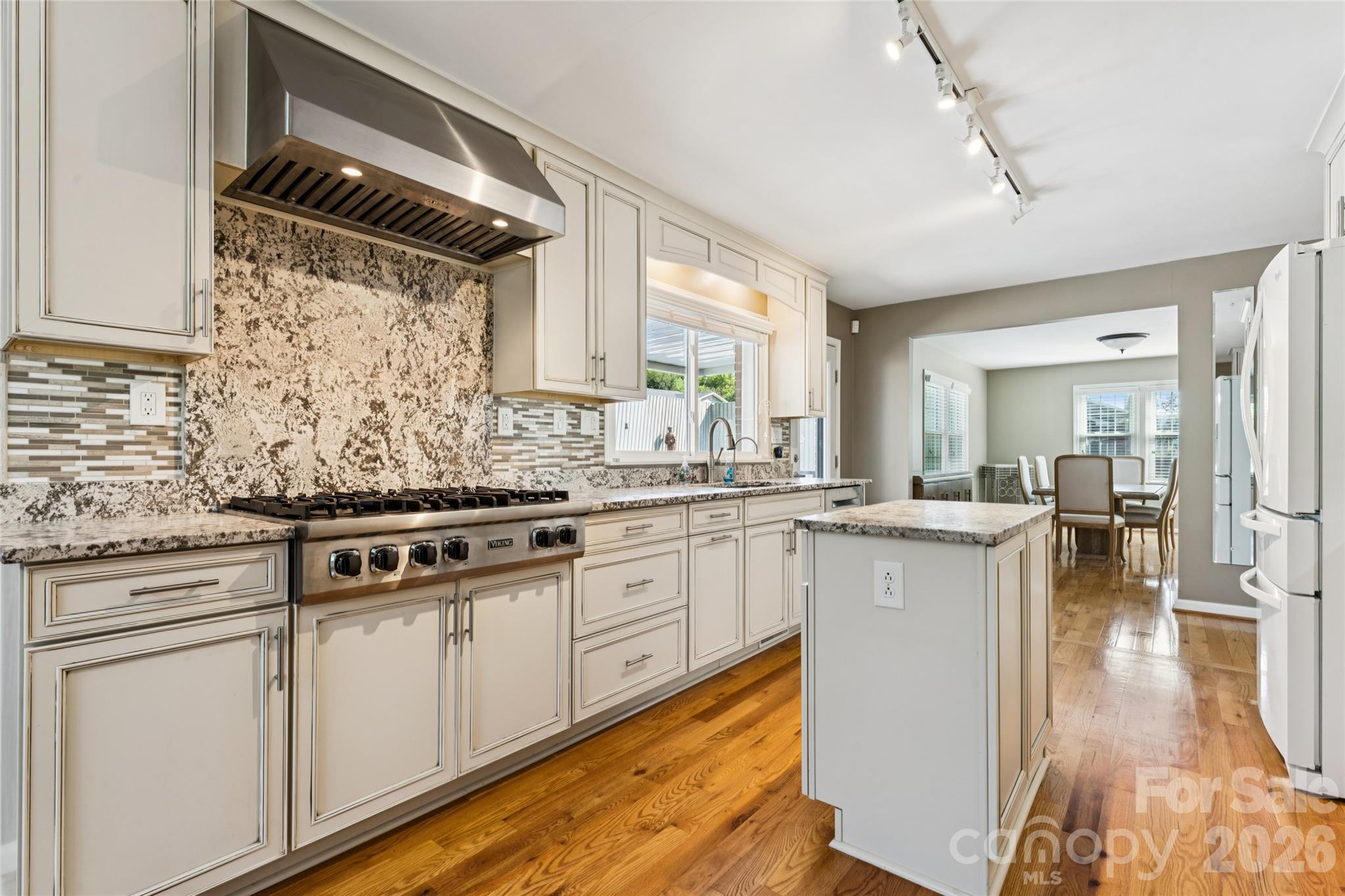 7 Indian Trail Road Property Photo 14