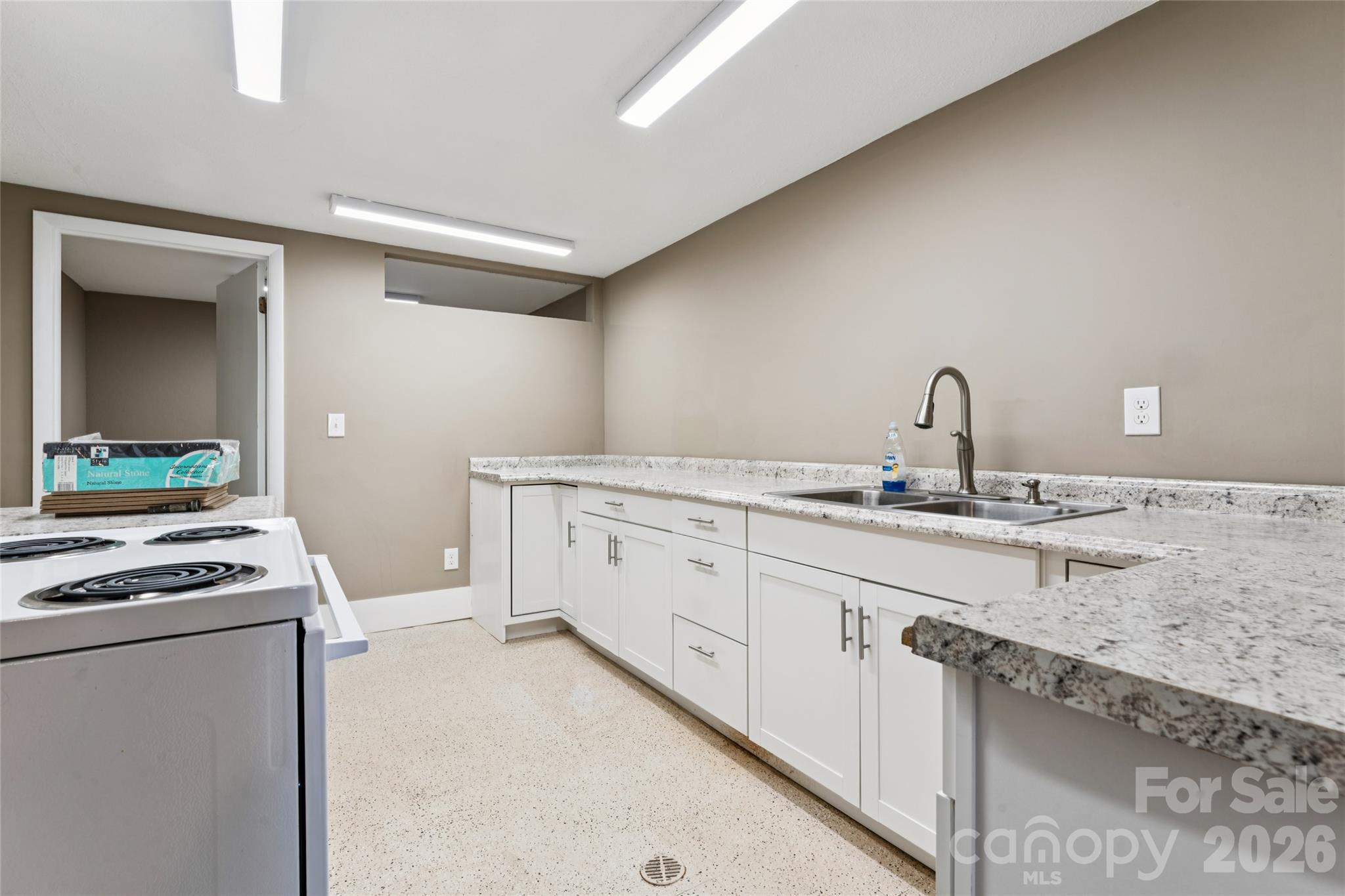 7 Indian Trail Road Property Photo 42