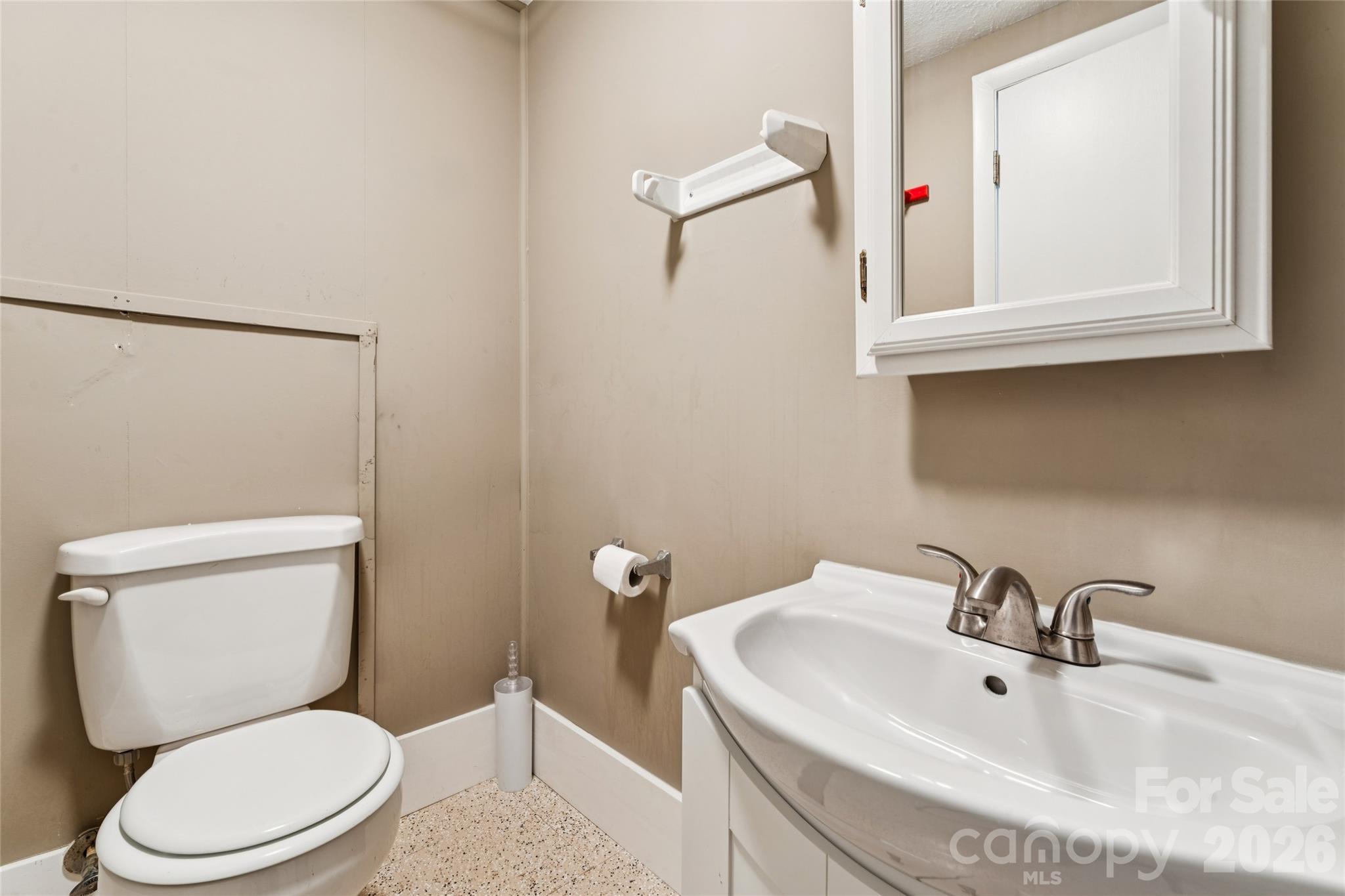 7 Indian Trail Road Property Photo 43