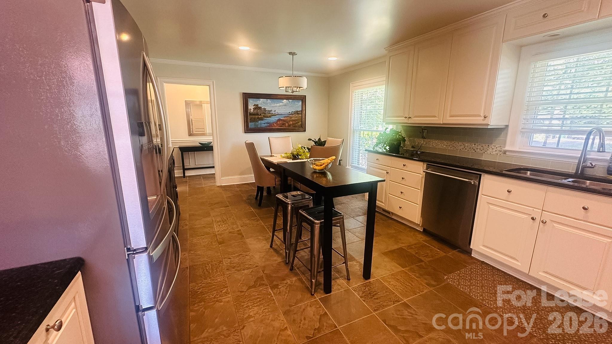 5320 Seacroft Road Property Photo 4
