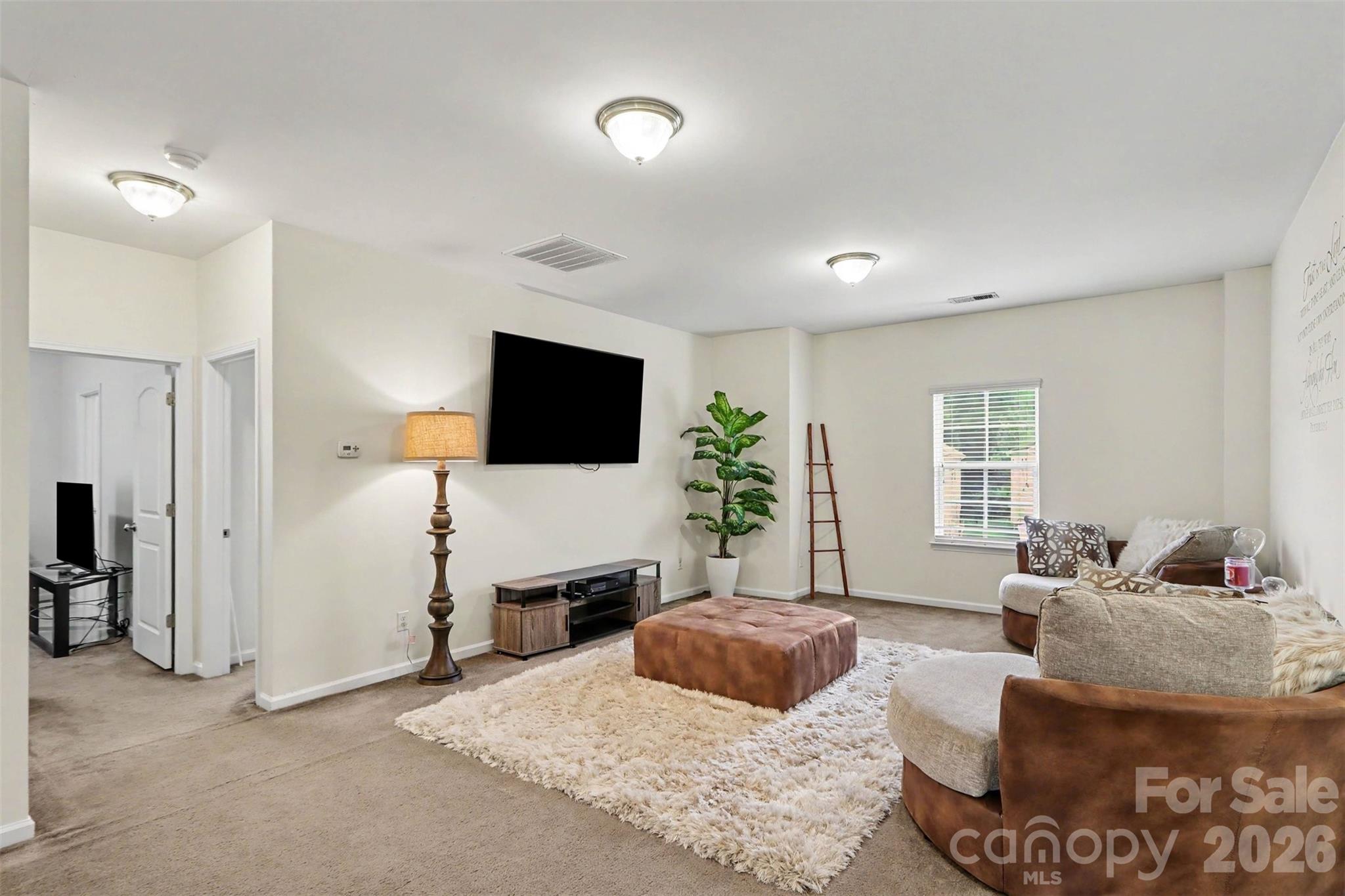 2161 Laurens Drive Property Photo 17