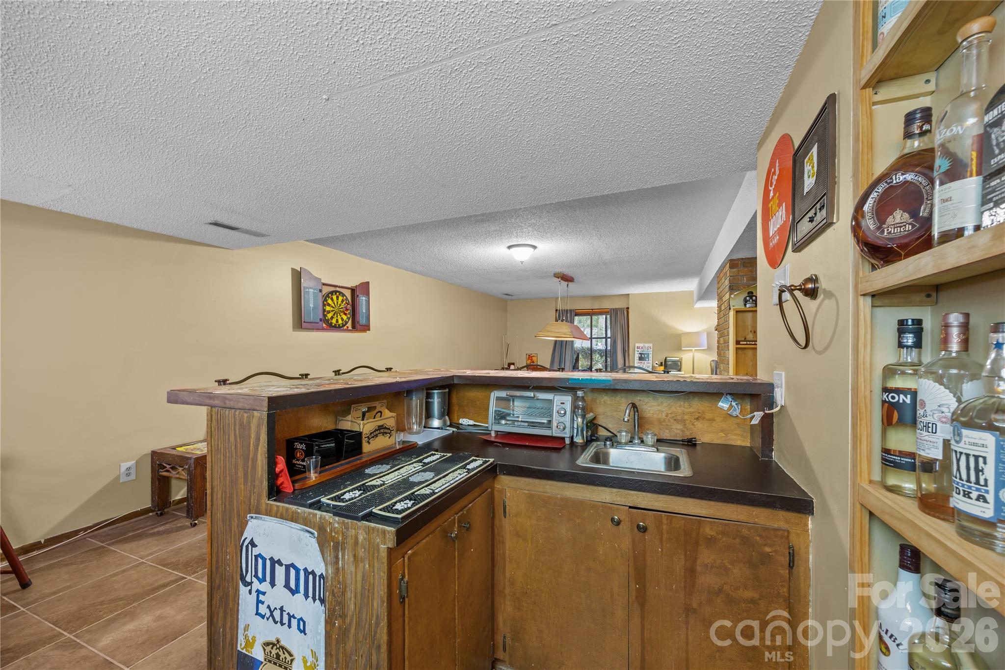 501 Woodfield Drive Property Photo 22