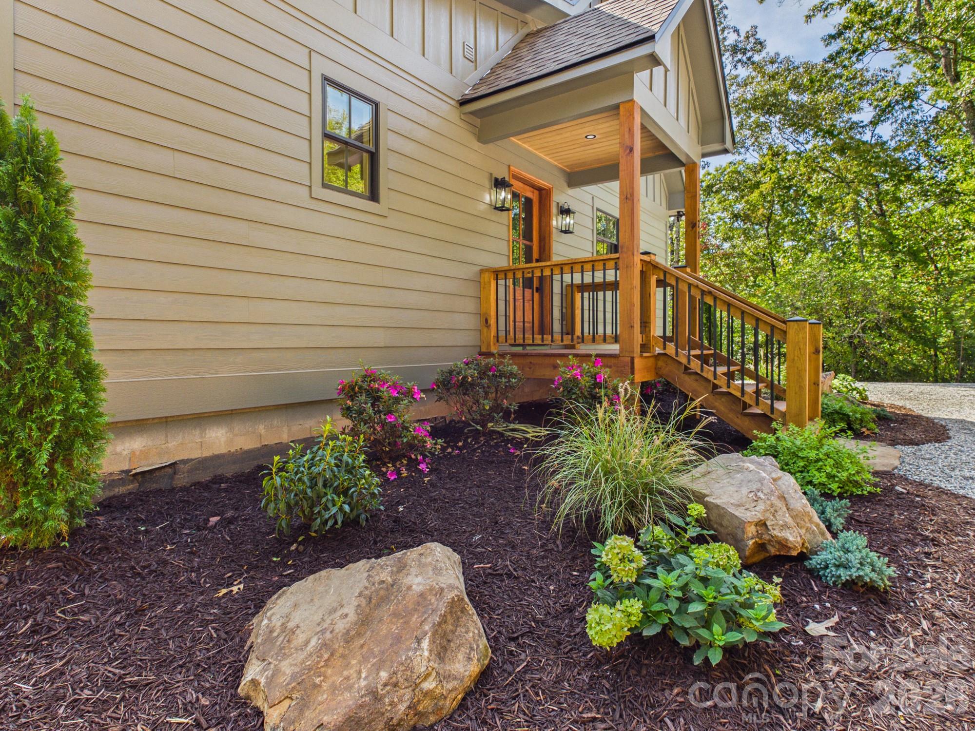 120 Echota Trail Property Photo 11