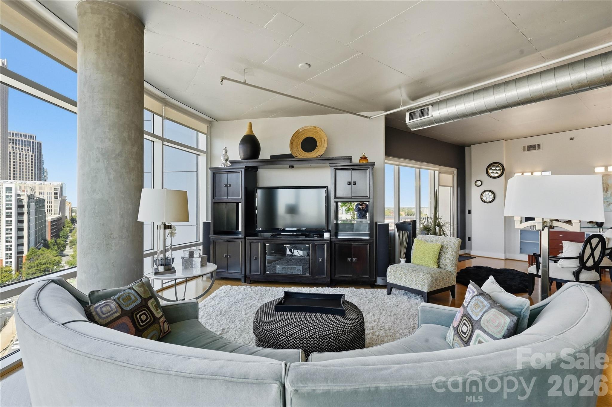 505 E 6th Street 1201 Property Photo 9