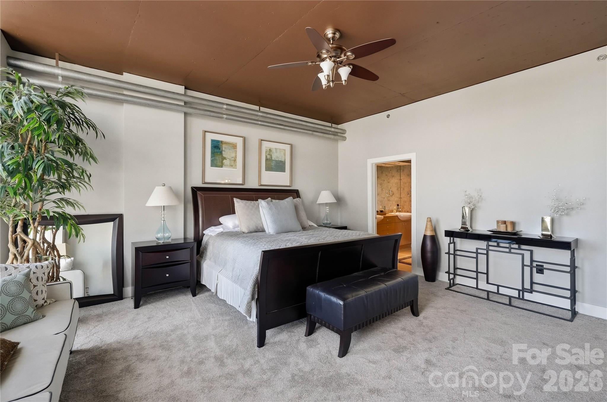 505 E 6th Street 1201 Property Photo 20