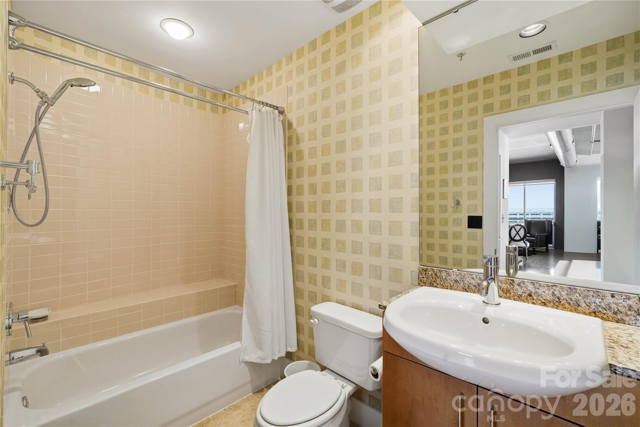 505 E 6th Street 1201 Property Photo 30