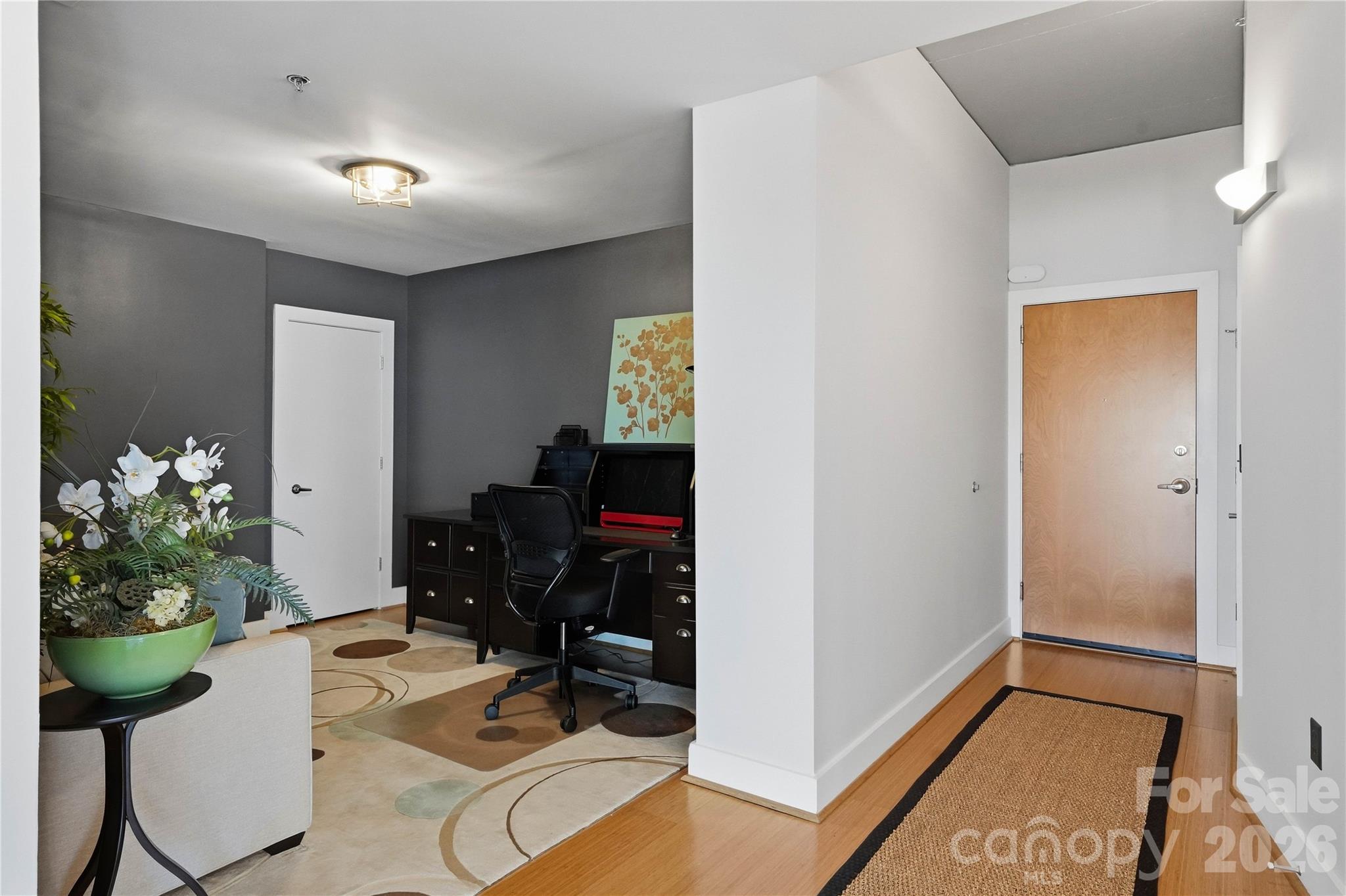 505 E 6th Street 1201 Property Photo 33
