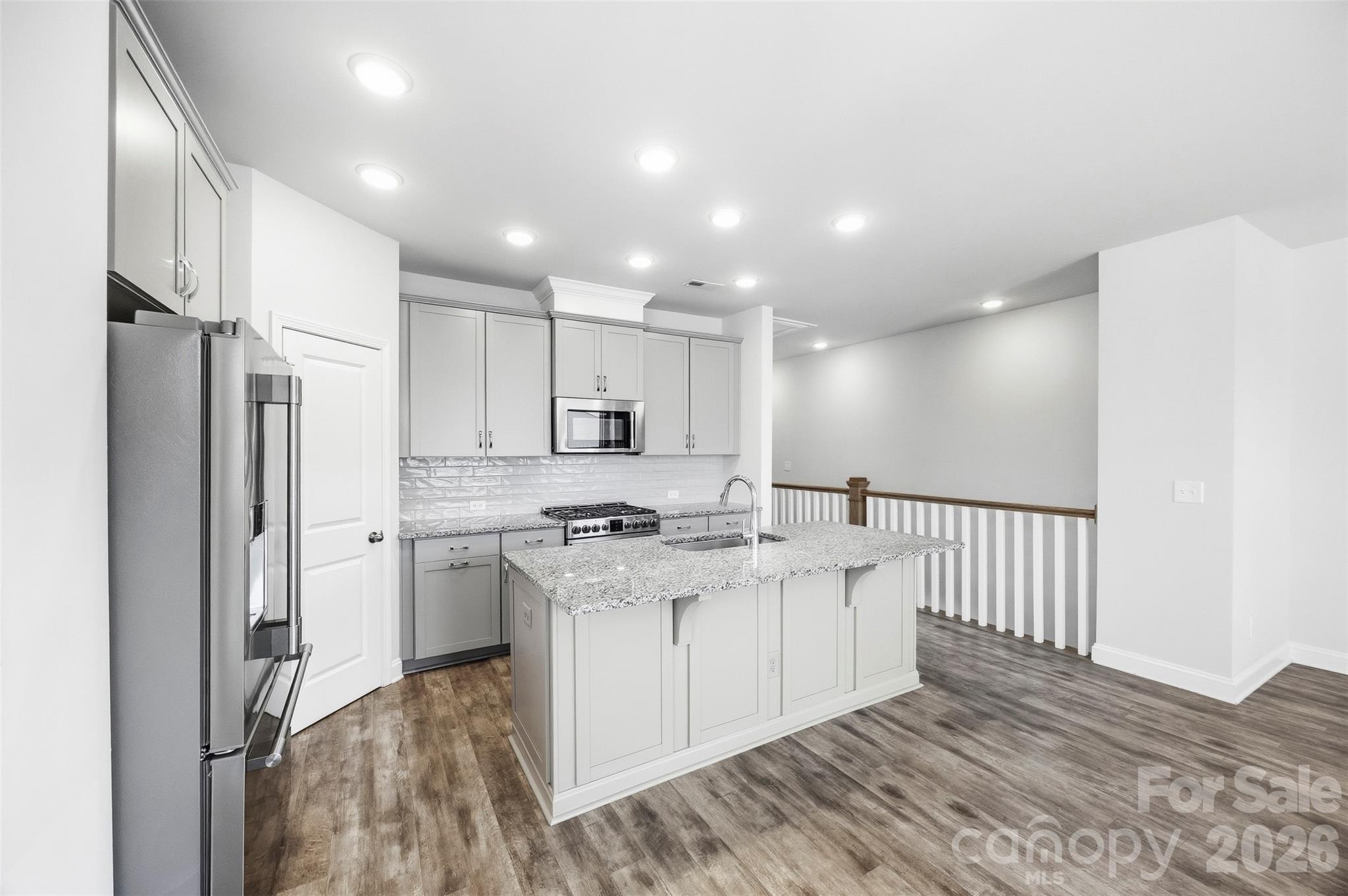 1432 Winding Stream Road Property Photo 6