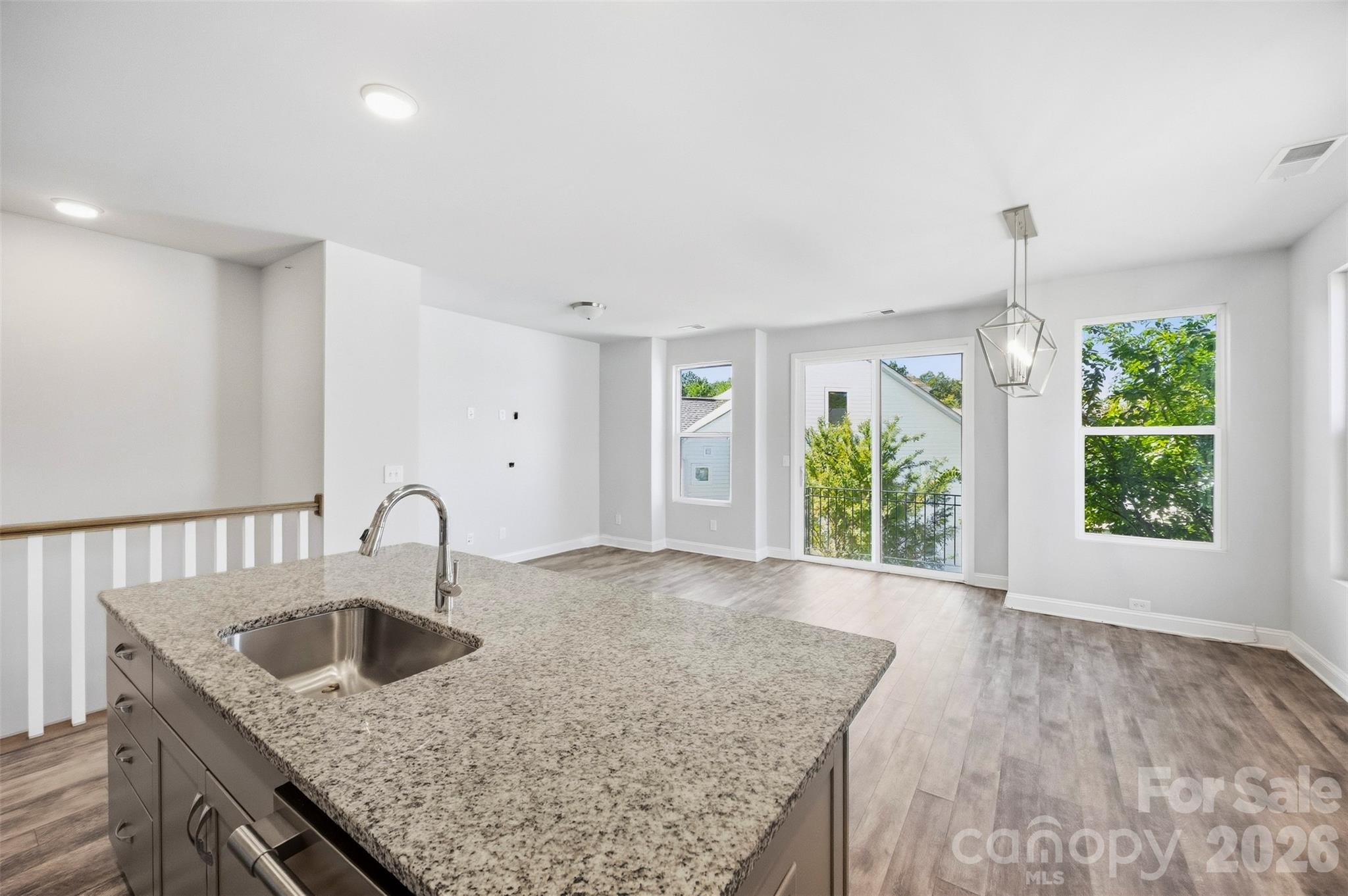 1432 Winding Stream Road Property Photo 7