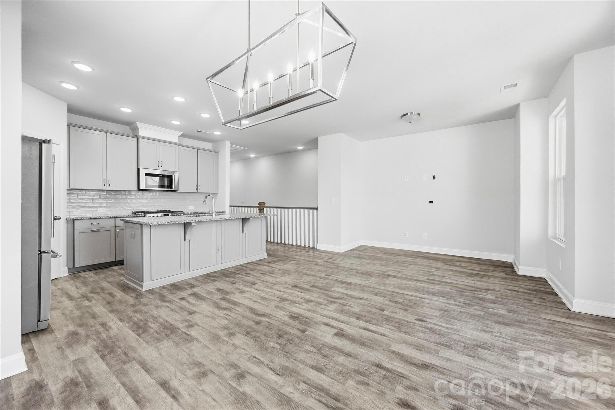 1432 Winding Stream Road Property Photo 8