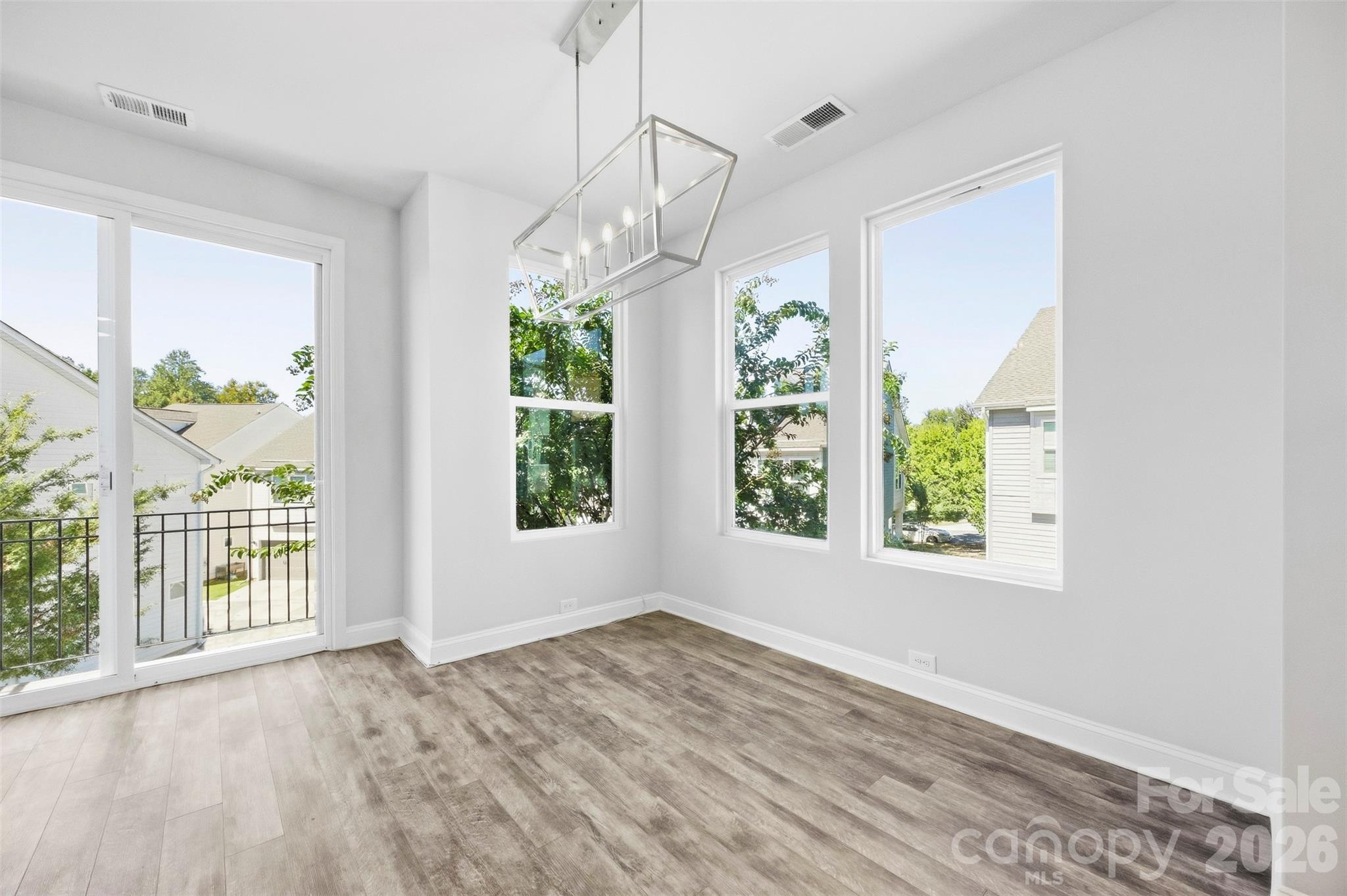 1432 Winding Stream Road Property Photo 14