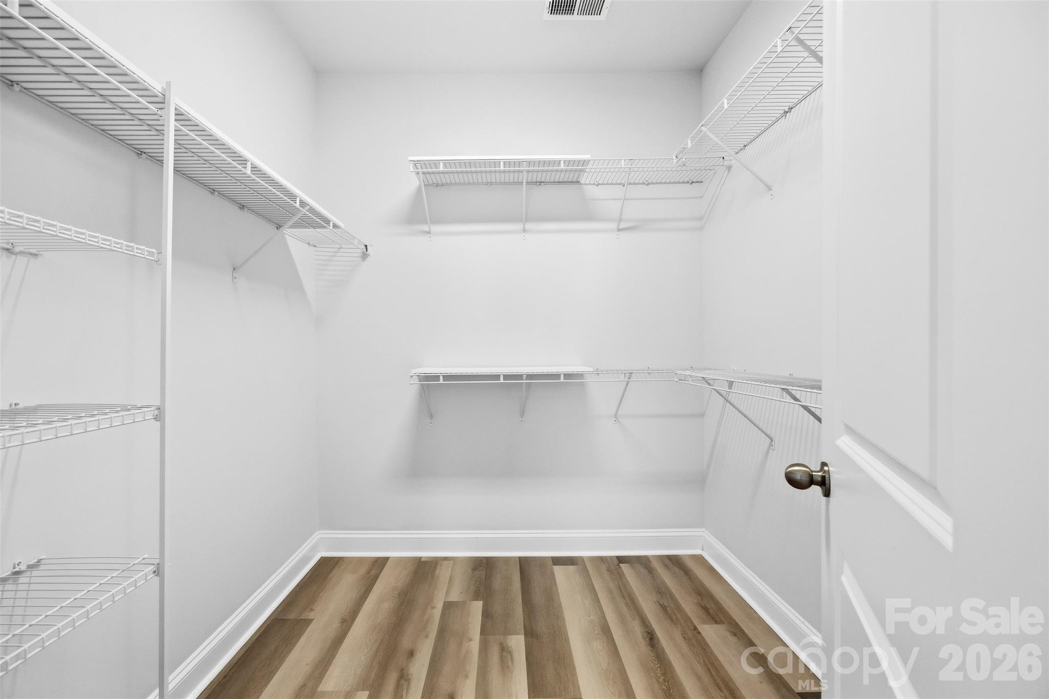 1432 Winding Stream Road Property Photo 19