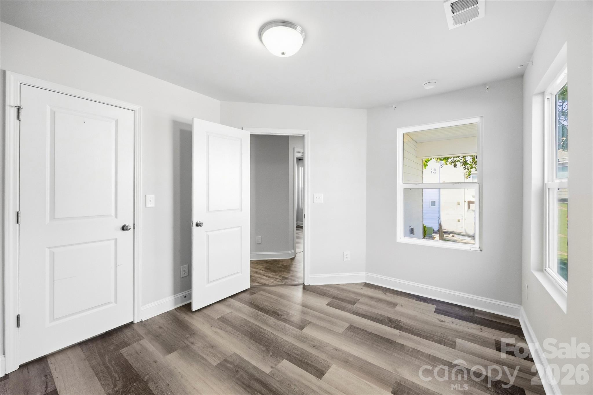 1432 Winding Stream Road Property Photo 25