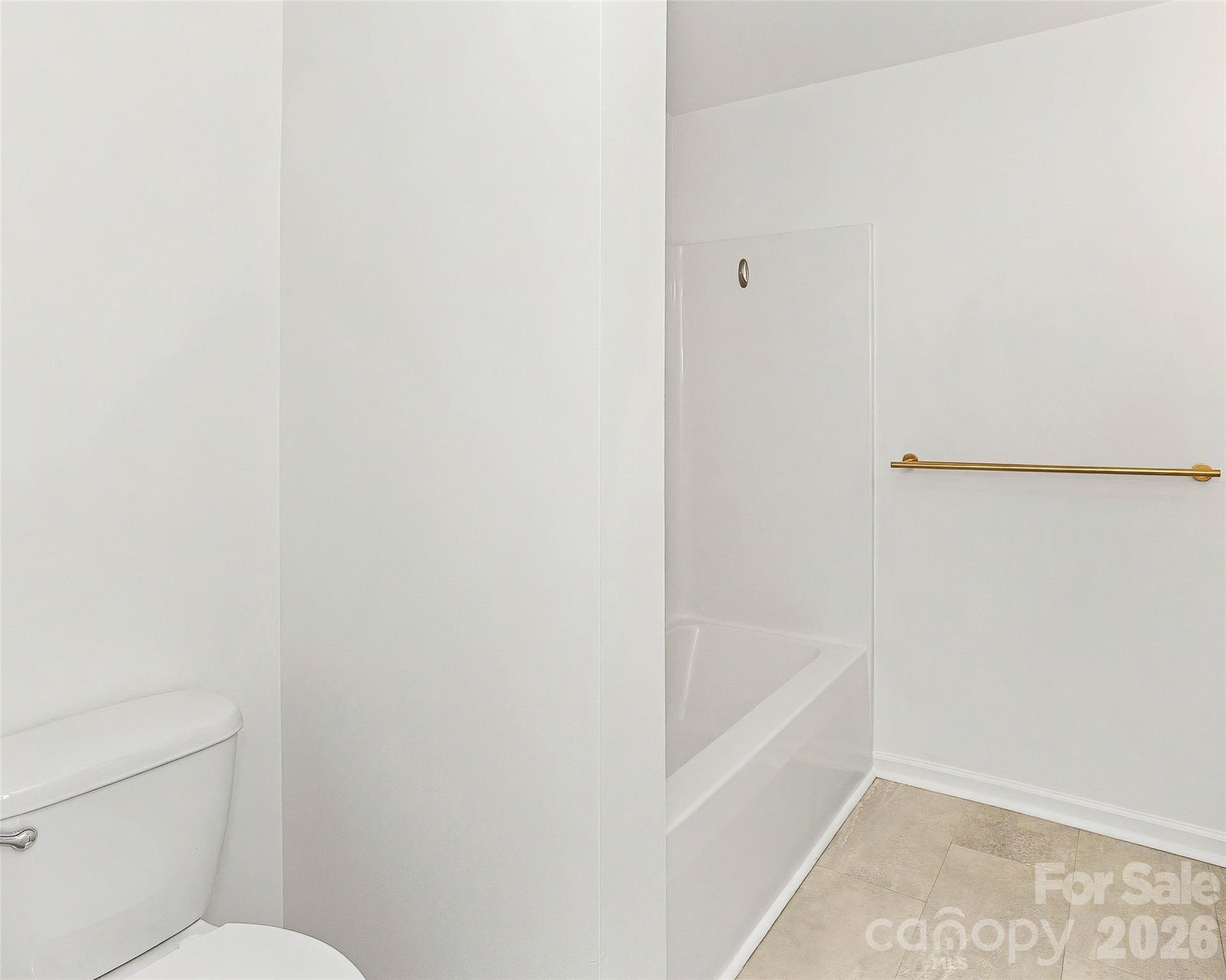 125 Clingman Avenue 304 Property Photo 18