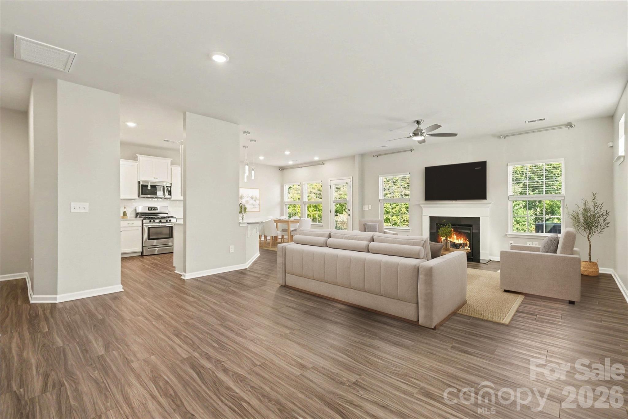 15533 Capps Road Property Photo 9