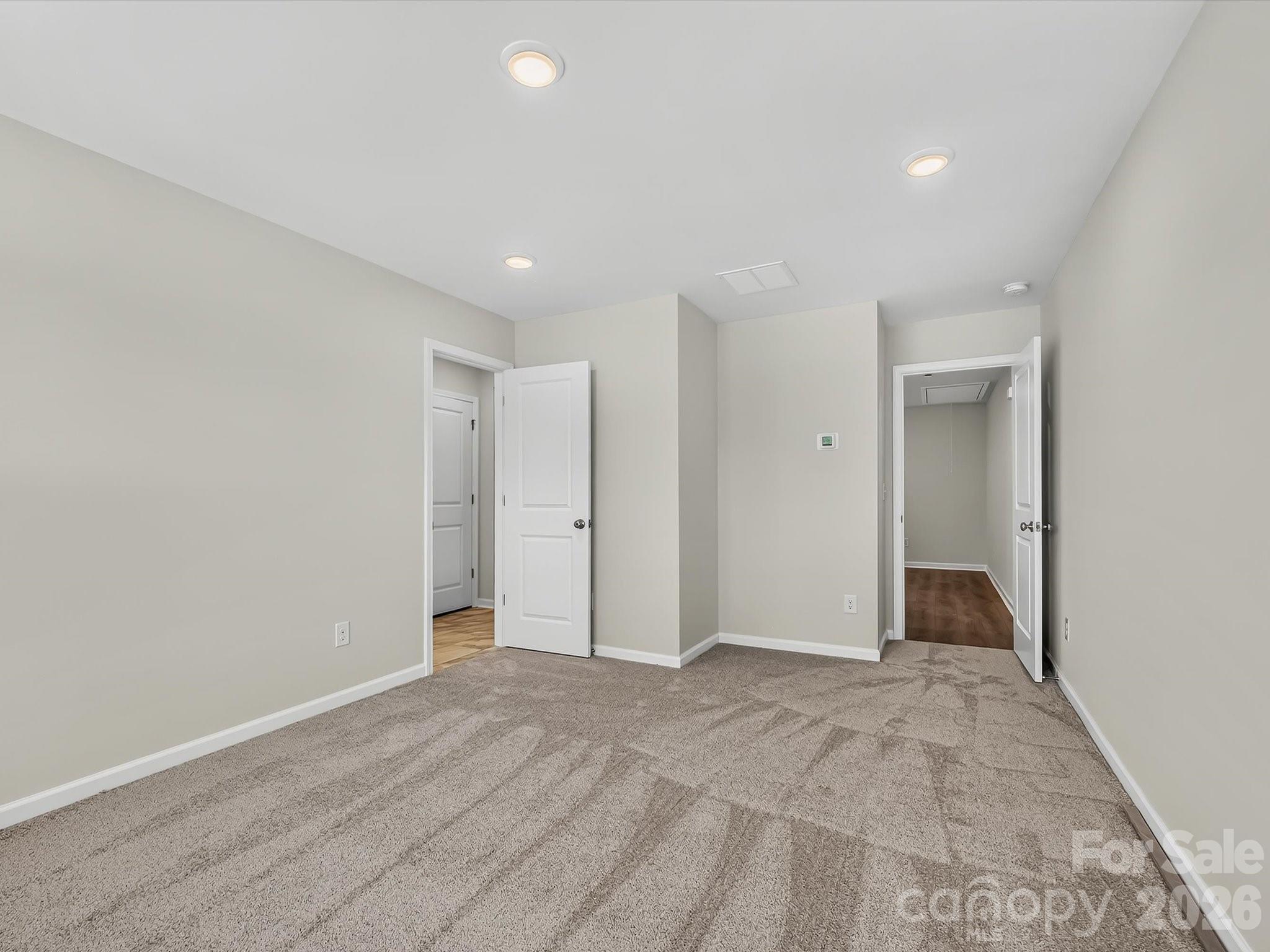 569 Cape Cod Way Property Photo 20