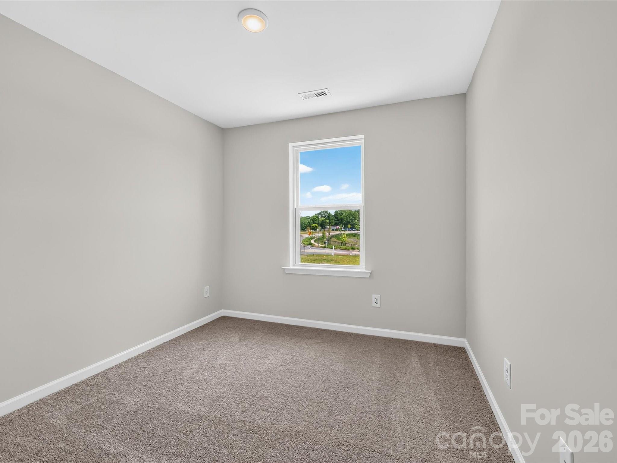 569 Cape Cod Way Property Photo 26