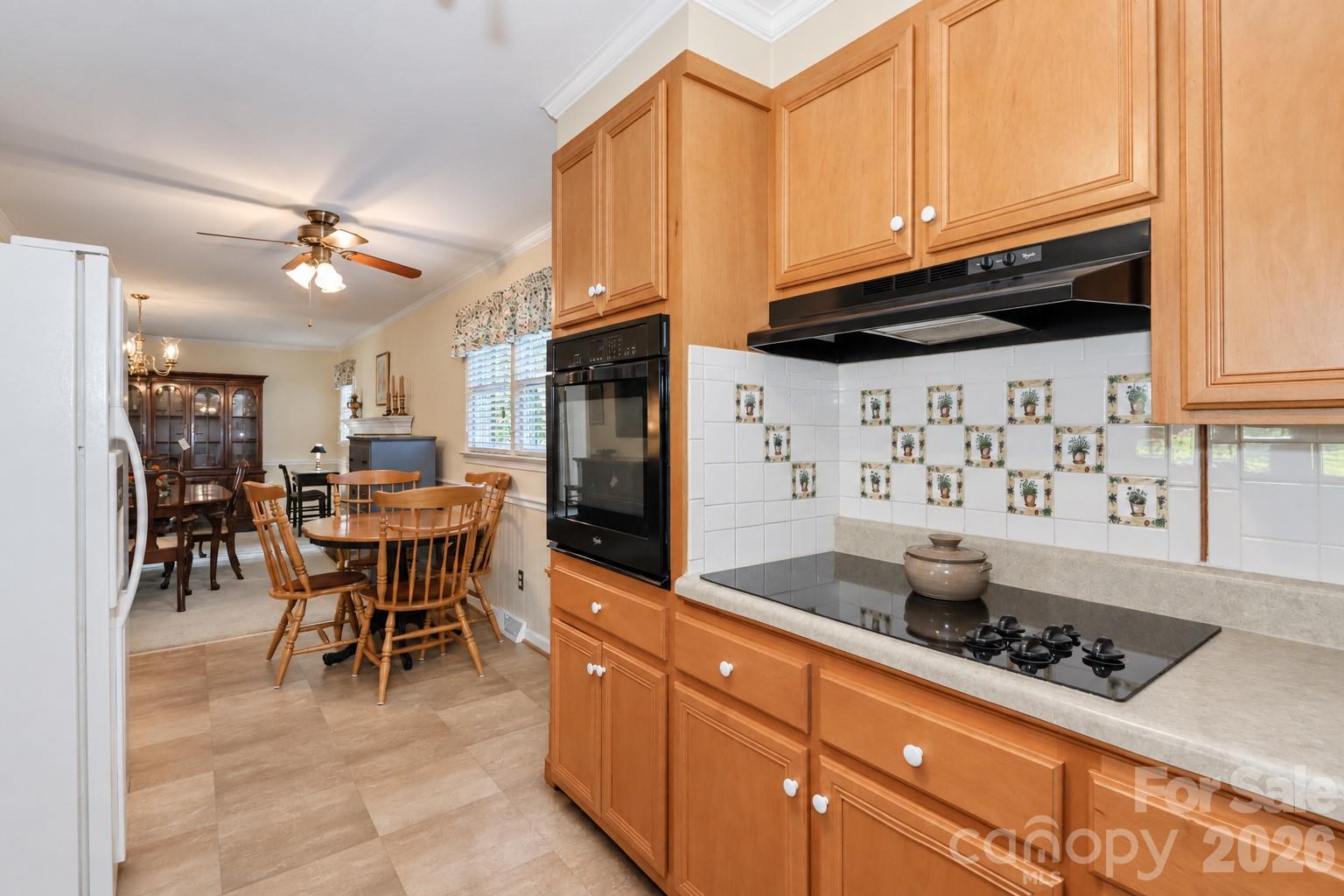 1609 Museum Road Property Photo 18