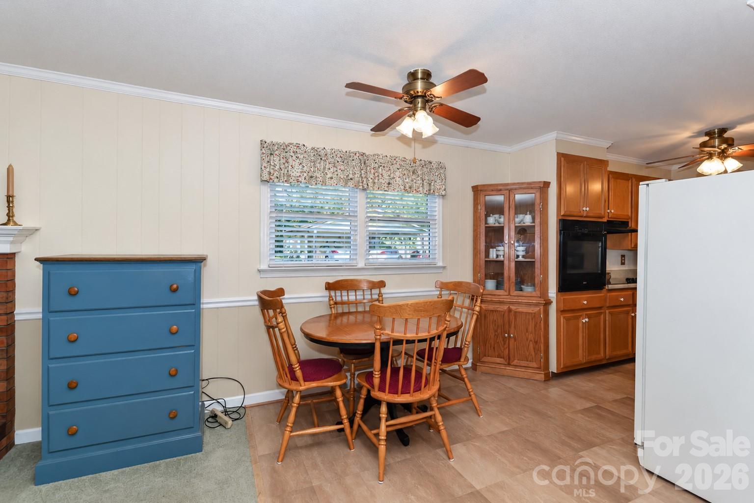 1609 Museum Road Property Photo 21