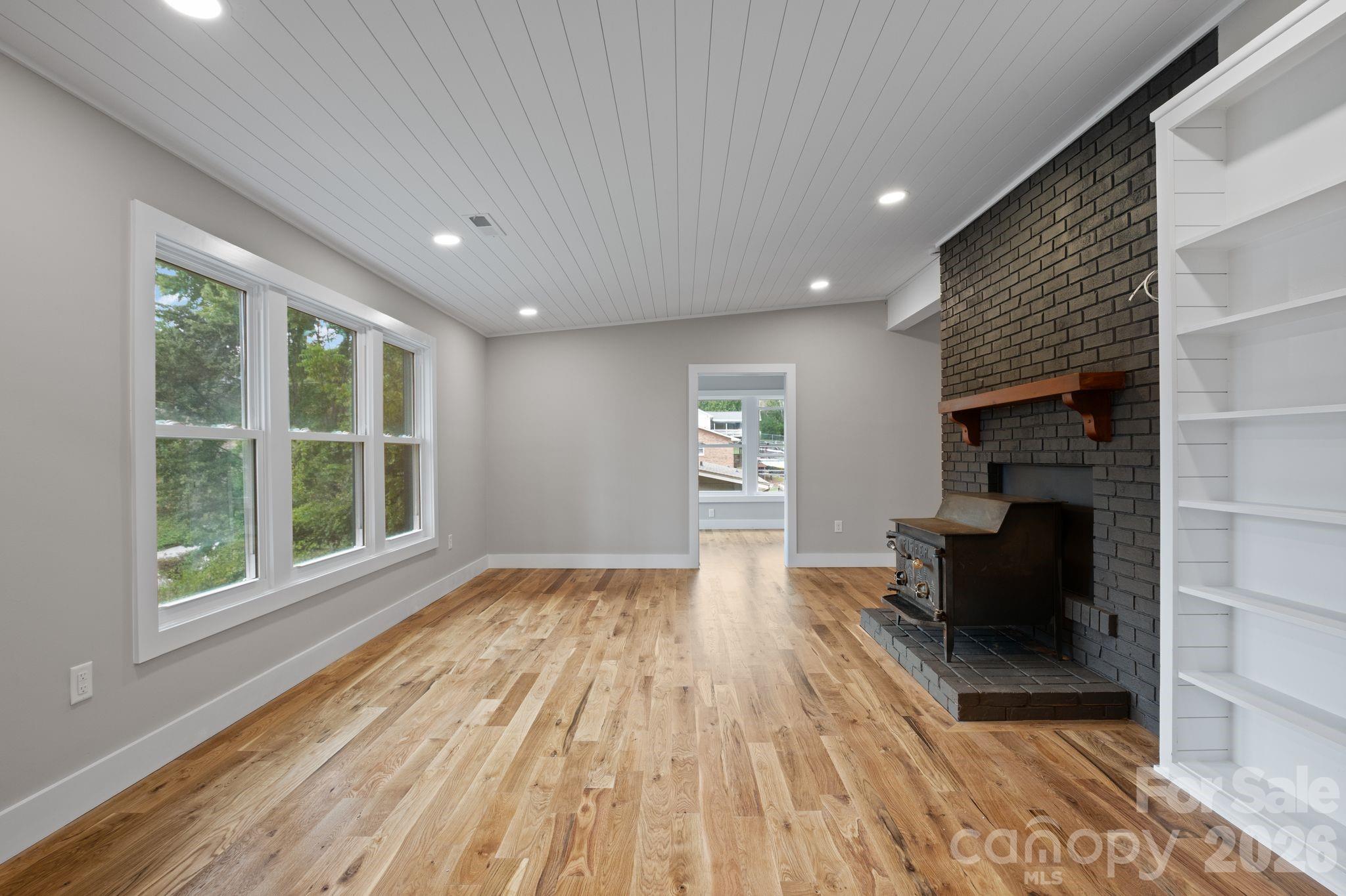 65 Dogwood Grove Property Photo 2