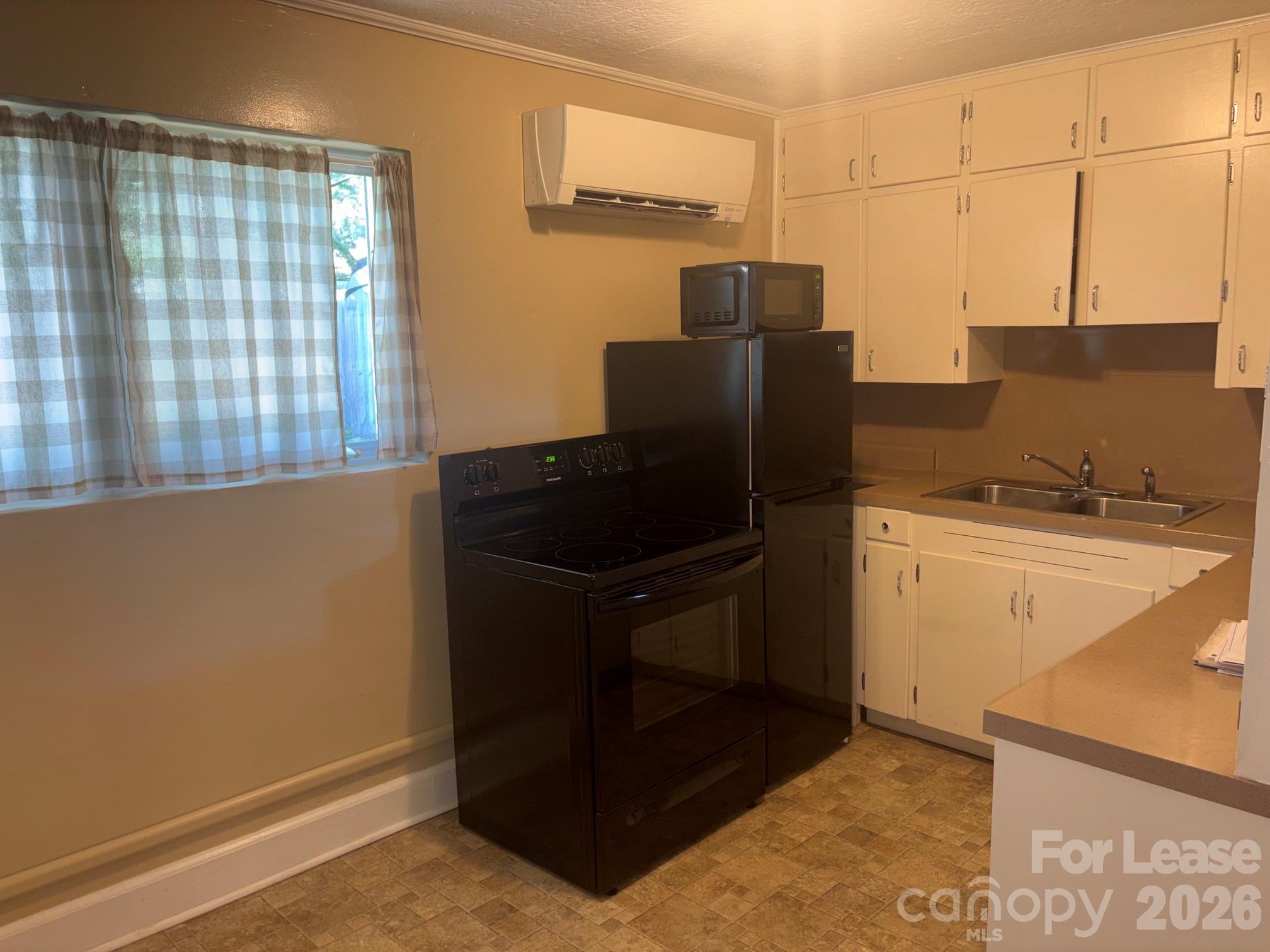 103 Fairground Avenue Property Photo 5