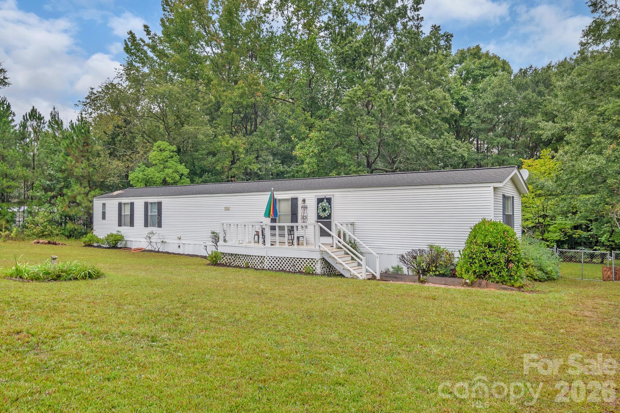 2157 Ross Cauthen Road Property Photo 1