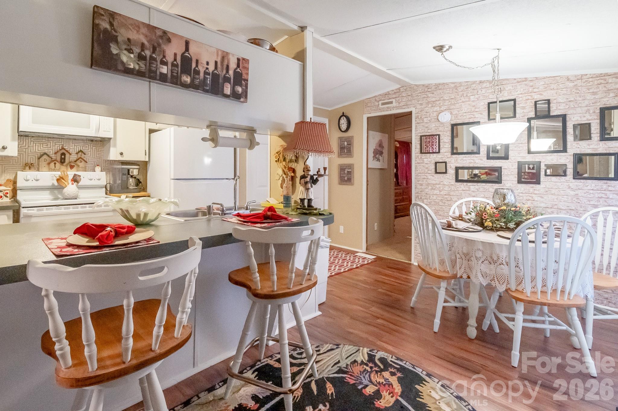 2157 Ross Cauthen Road Property Photo 10