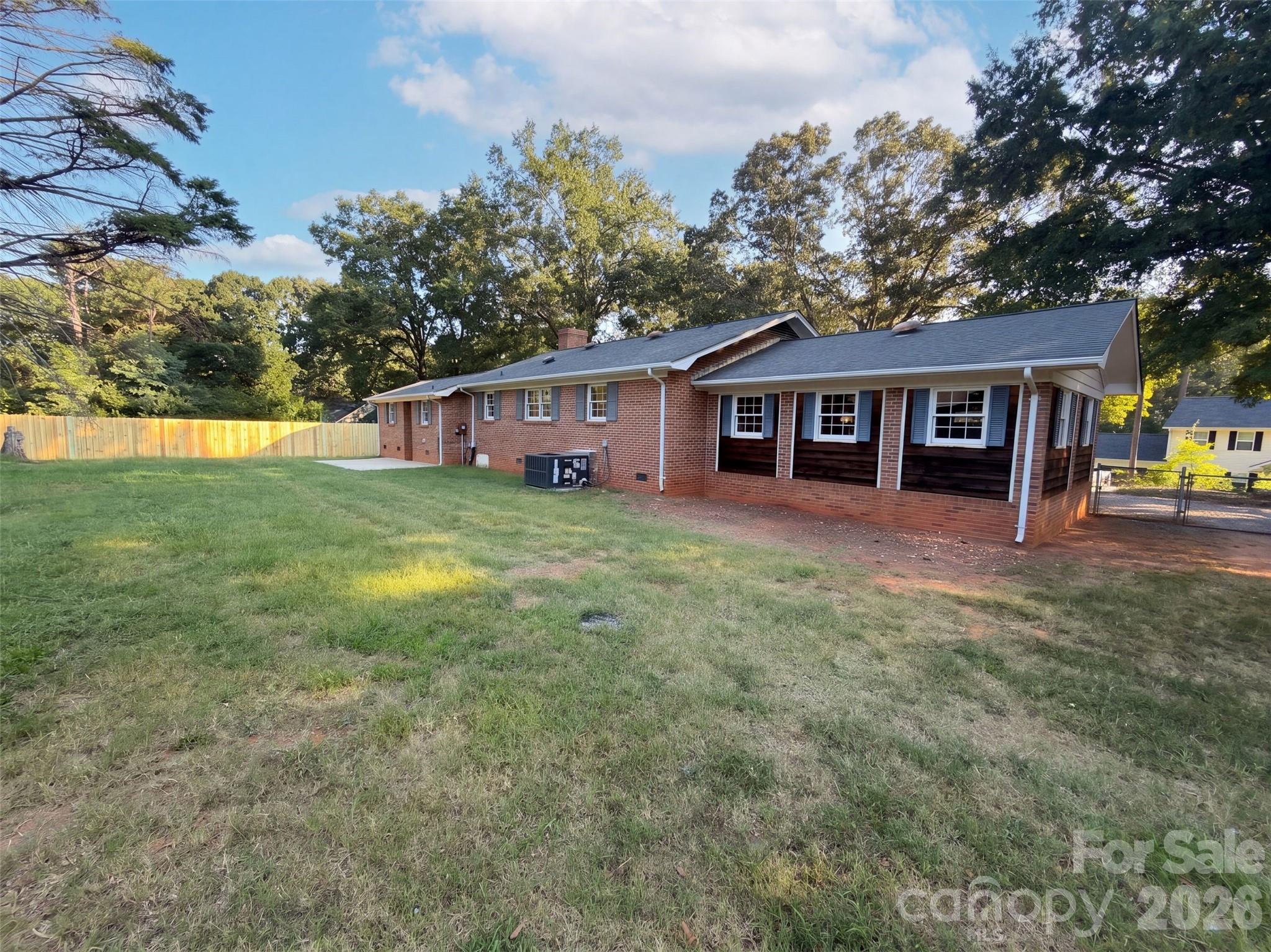 1809 Love Road Property Photo 7