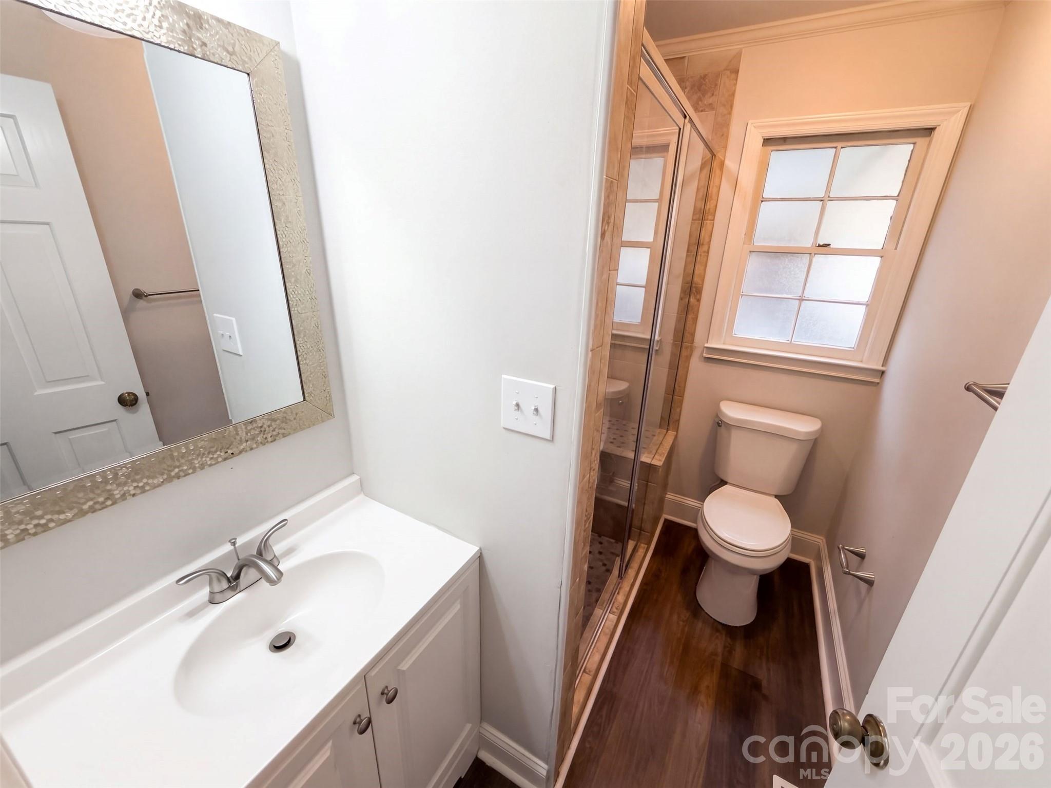 1809 Love Road Property Photo 9